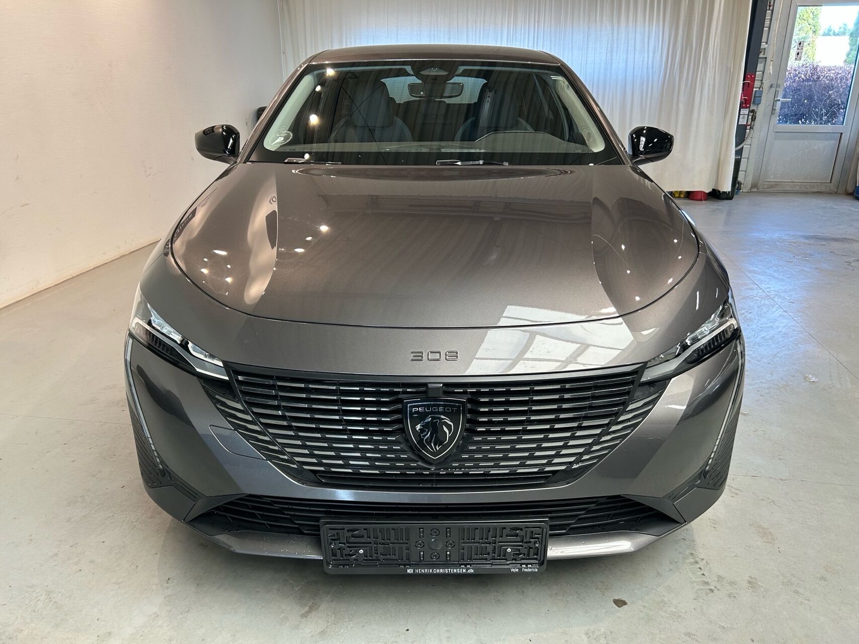 Billede af Peugeot 308 SW 1,6 Plugin-hybrid First Selection EAT8 180HK Stc 8g Aut.
