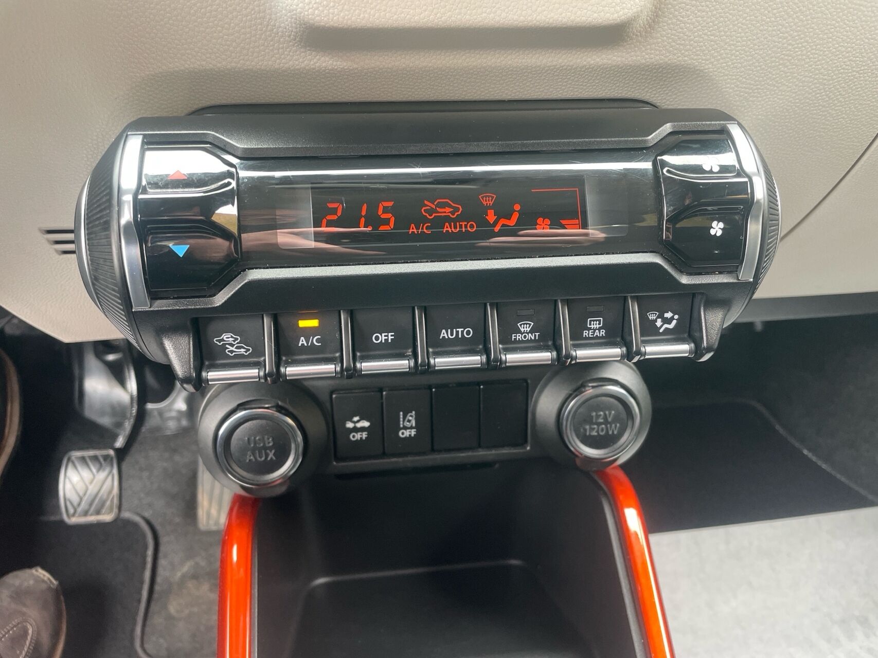 Billede af Suzuki Ignis 1,2 Dualjet  Mild hybrid Adventure Hybrid 90HK 5d