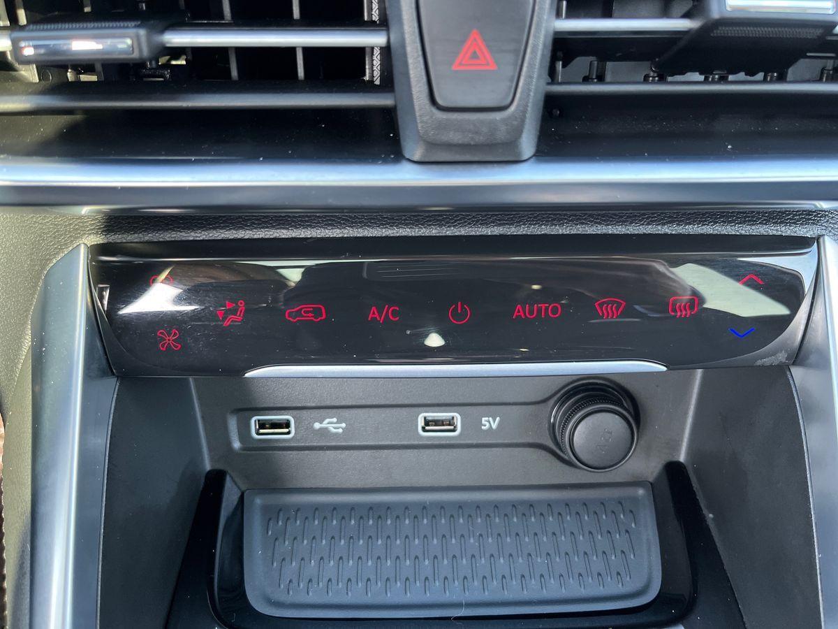 Billede af Maxus Euniq 5 6 Sæder EL 177HK Aut.