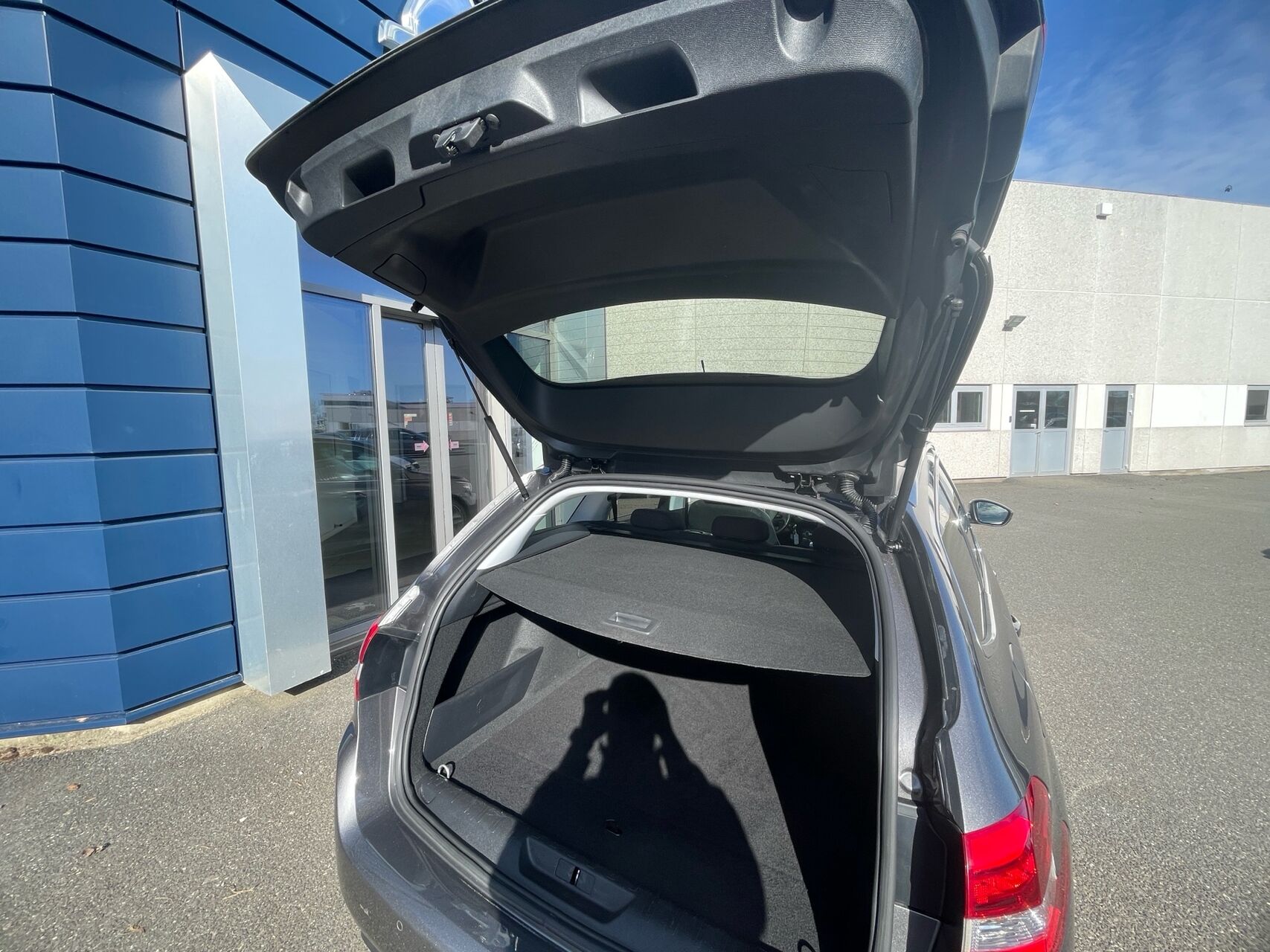 Billede af Peugeot 308 SW 1,5 BlueHDi Selection Sky 130HK Stc 6g