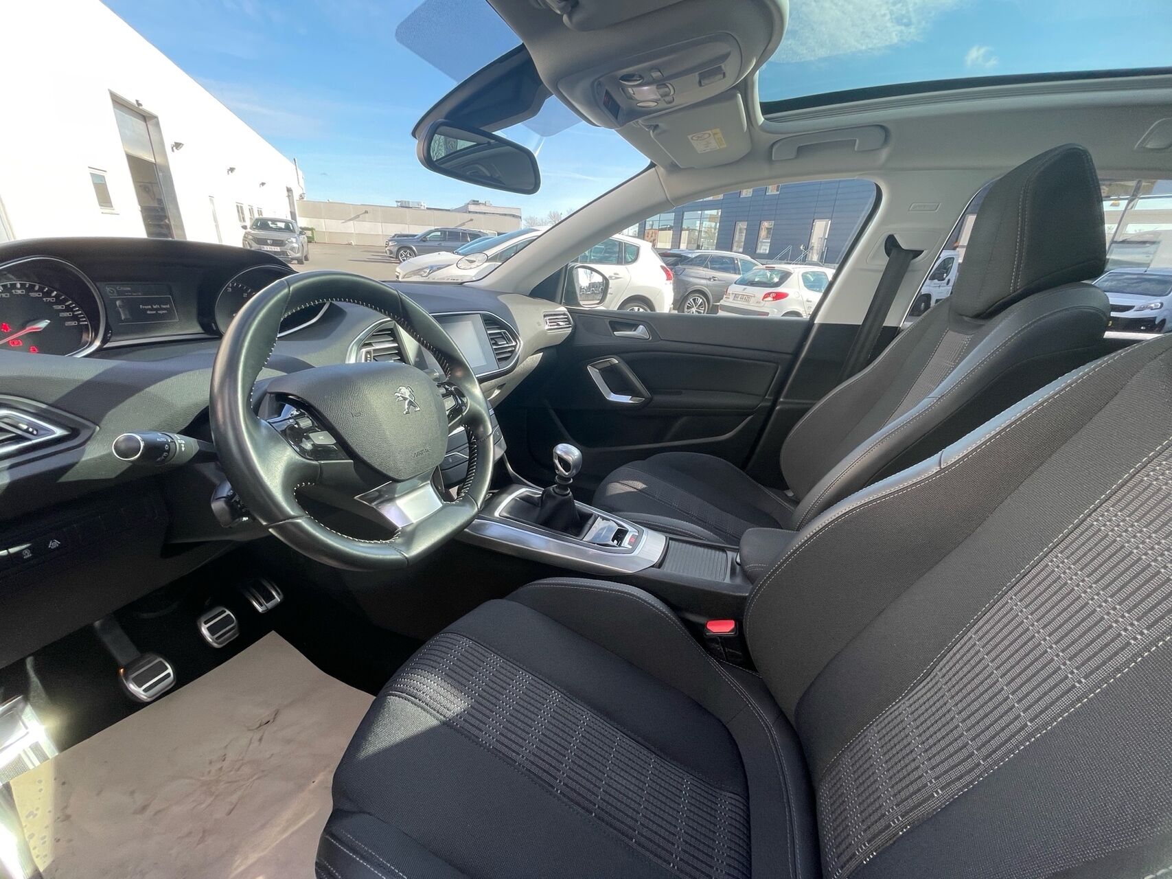 Billede af Peugeot 308 SW 1,5 BlueHDi Selection Sky 130HK Stc 6g