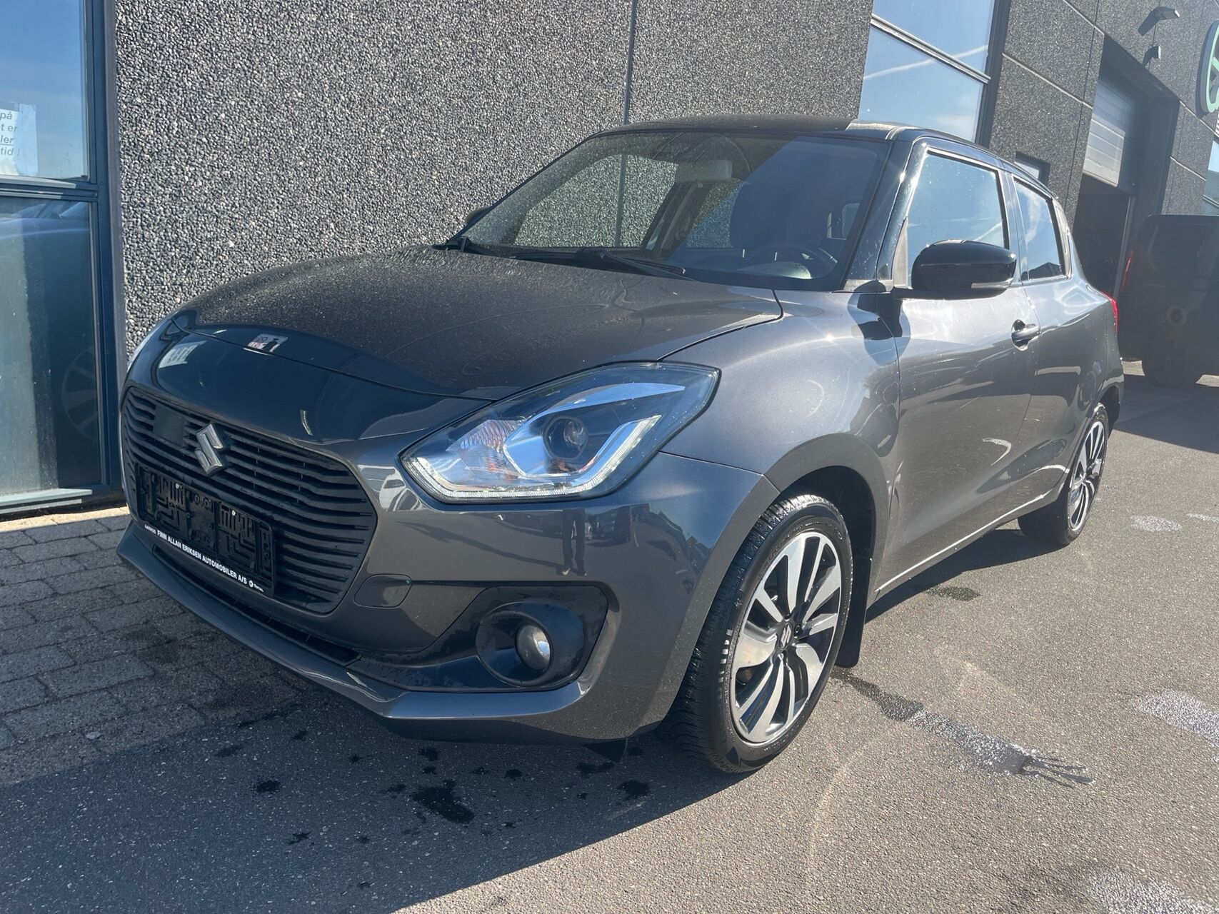 Billede af Suzuki Swift 1,2 Dualjet  Mild hybrid Exclusive 90HK 5d