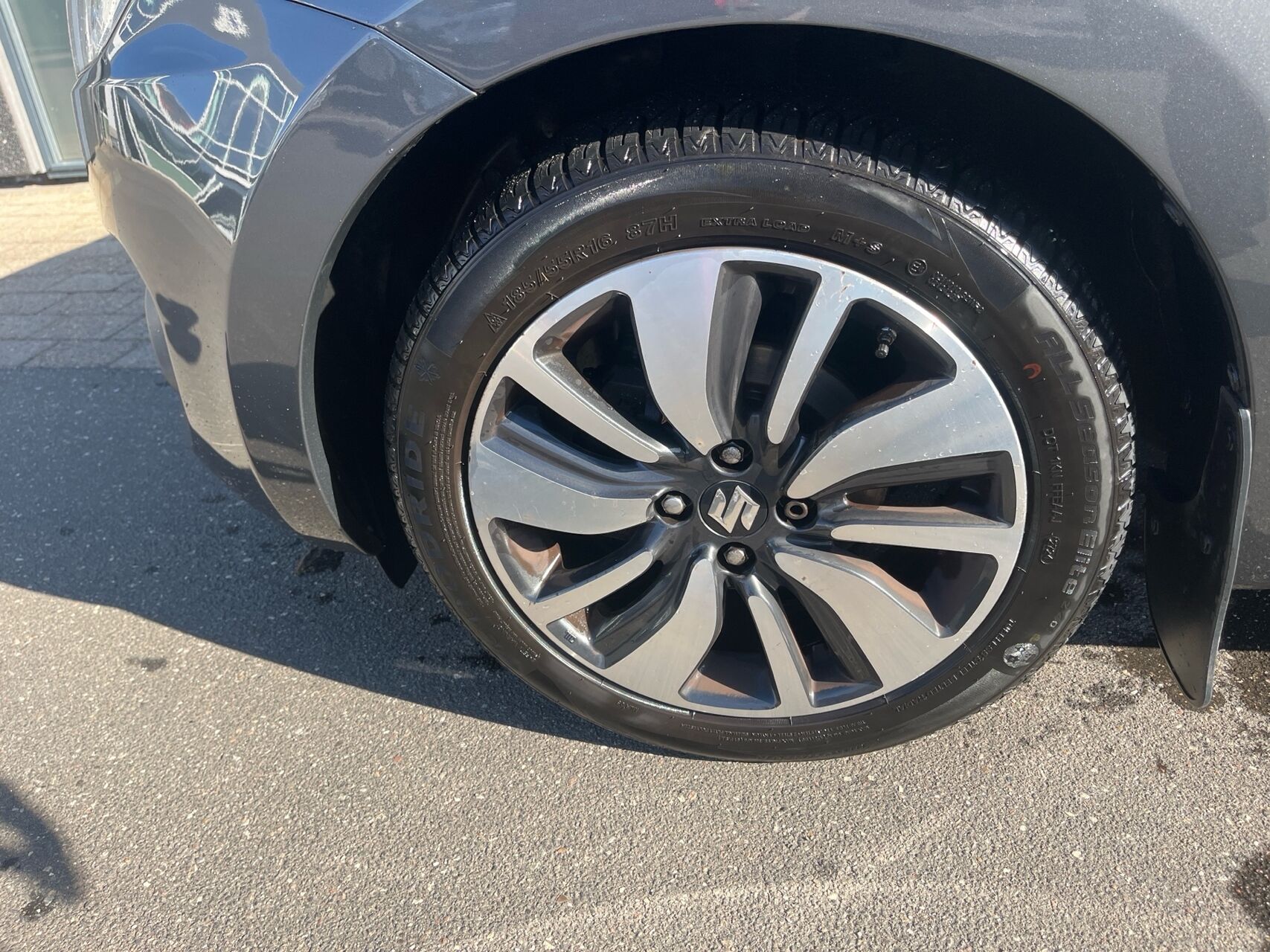 Billede af Suzuki Swift 1,2 Dualjet  Mild hybrid Exclusive 90HK 5d