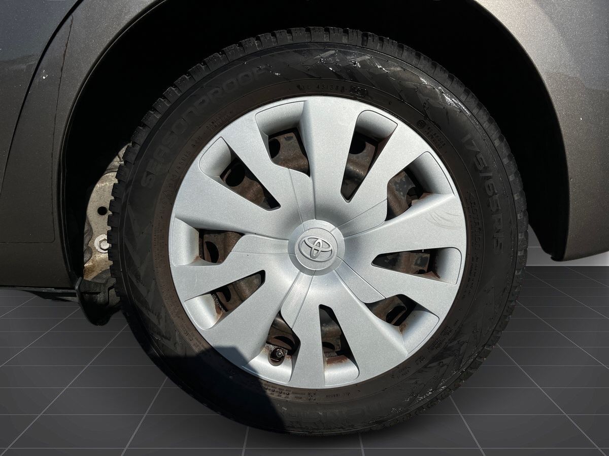 Billede af Toyota Yaris 1,5 Hybrid H2 E-CVT 100HK 5d Trinl. Gear