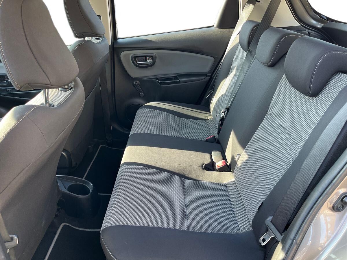 Billede af Toyota Yaris 1,5 Hybrid H2 E-CVT 100HK 5d Trinl. Gear