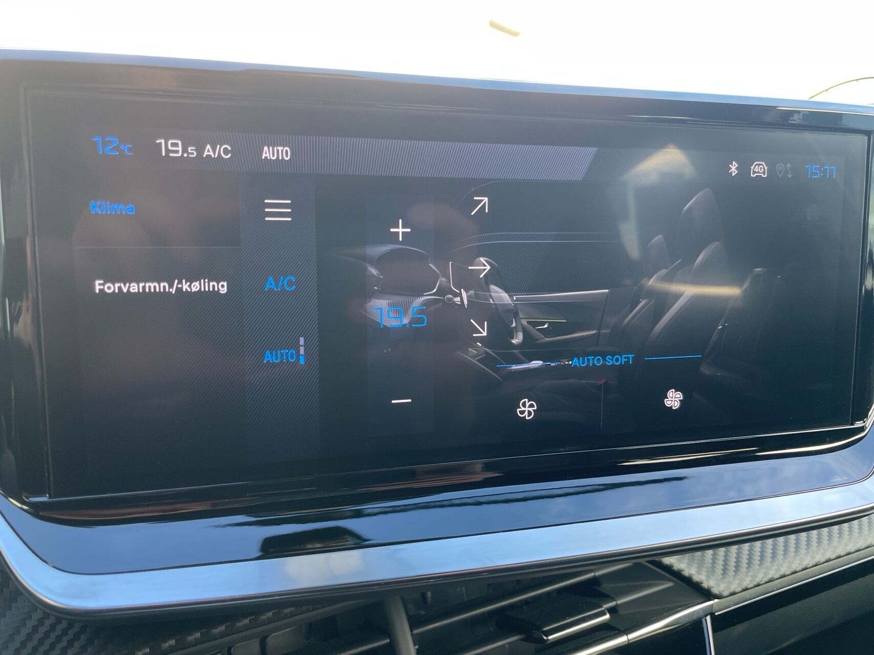 Billede af Peugeot e-2008 EL Allure 156HK 5d Aut.