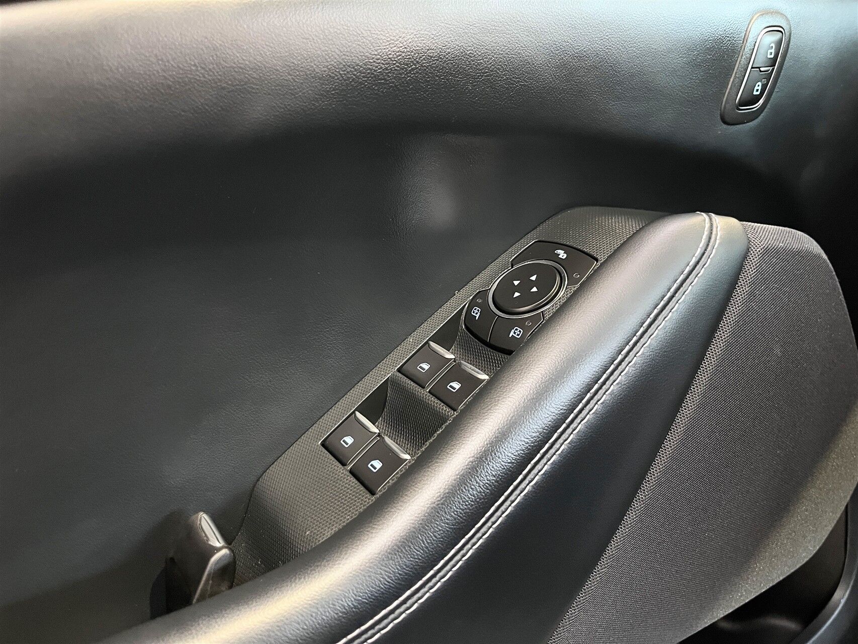 Billede af Ford Mustang Mach-E EL UR 294HK 5d Aut.