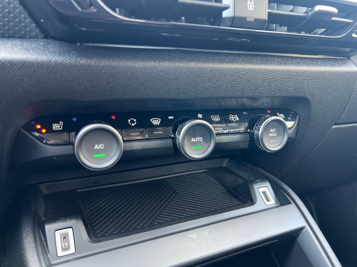 Billede af Citroën e-C4 EL Shine 136HK 5d Aut.