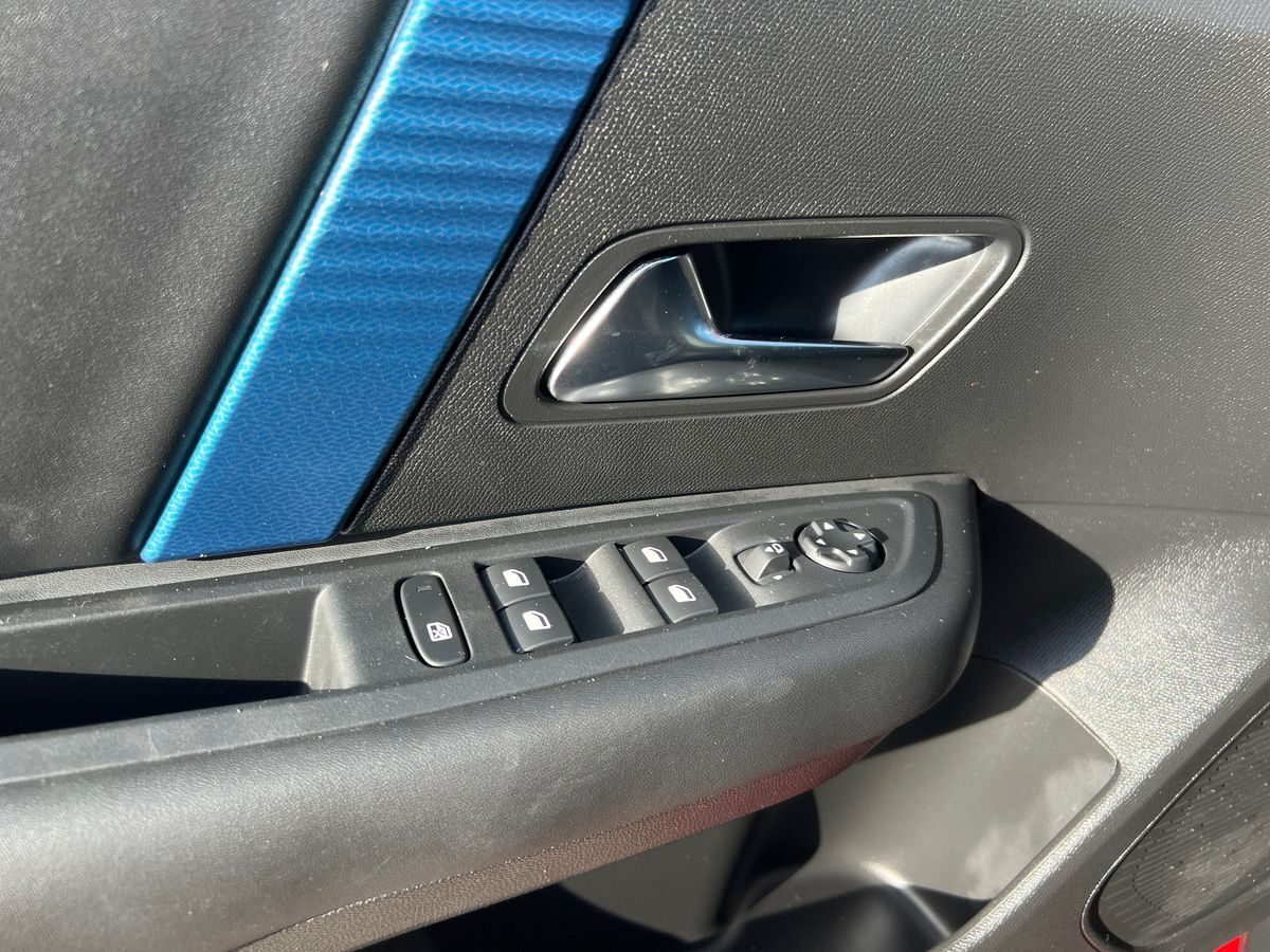 Billede af Citroën e-C4 EL Shine 136HK 5d Aut.