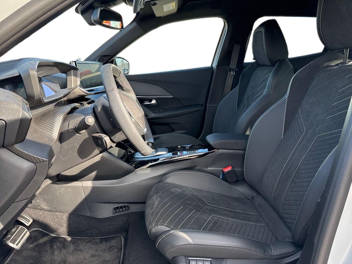 Billede af Peugeot e-2008 EL GT 156HK 5d Aut.