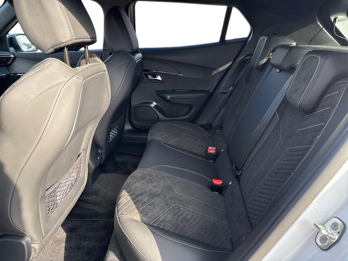 Billede af Peugeot e-2008 EL GT 156HK 5d Aut.