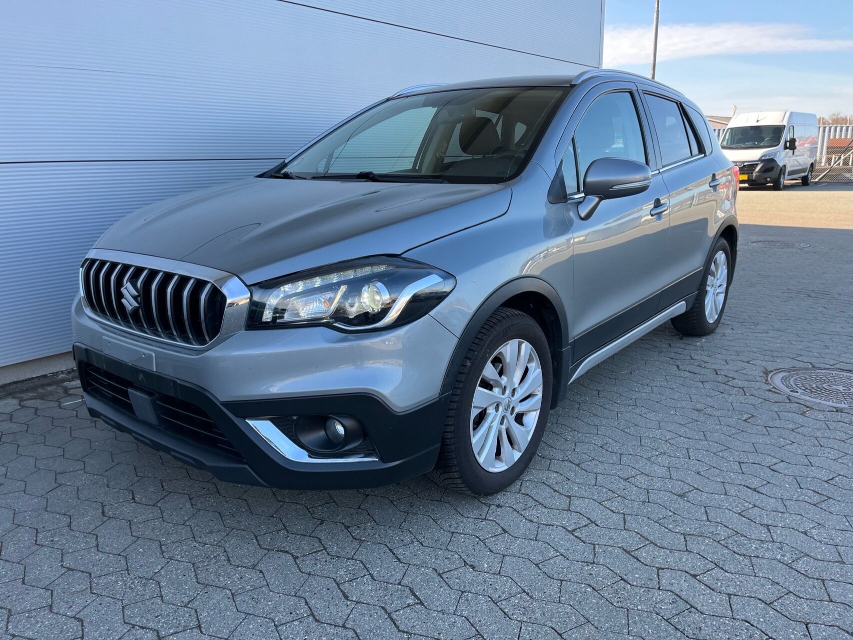 Billede af Suzuki S-Cross 1,0 Boosterjet Active 112HK 5d