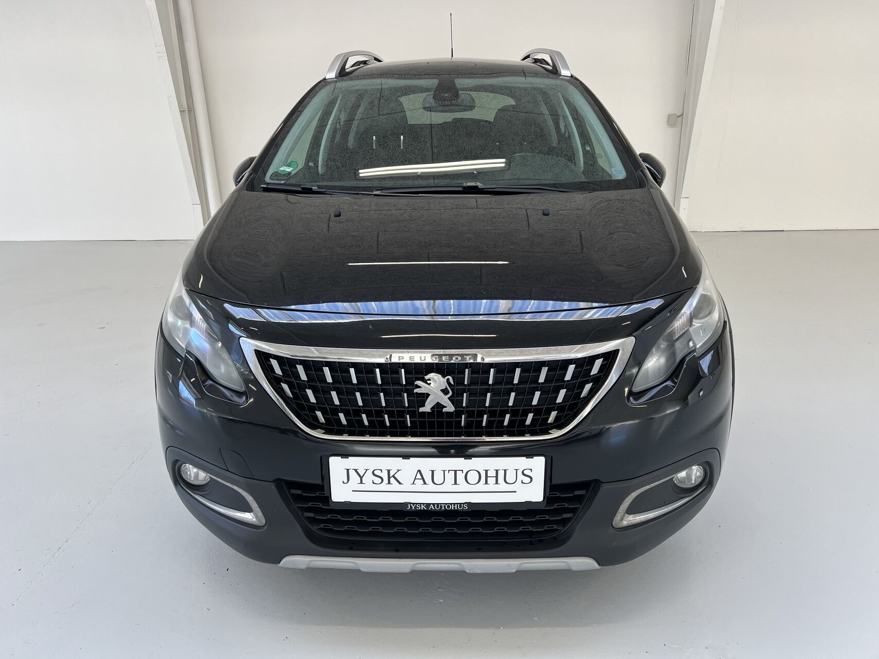 Billede af Peugeot 2008 1,6 BlueHDi Allure Sky 100HK