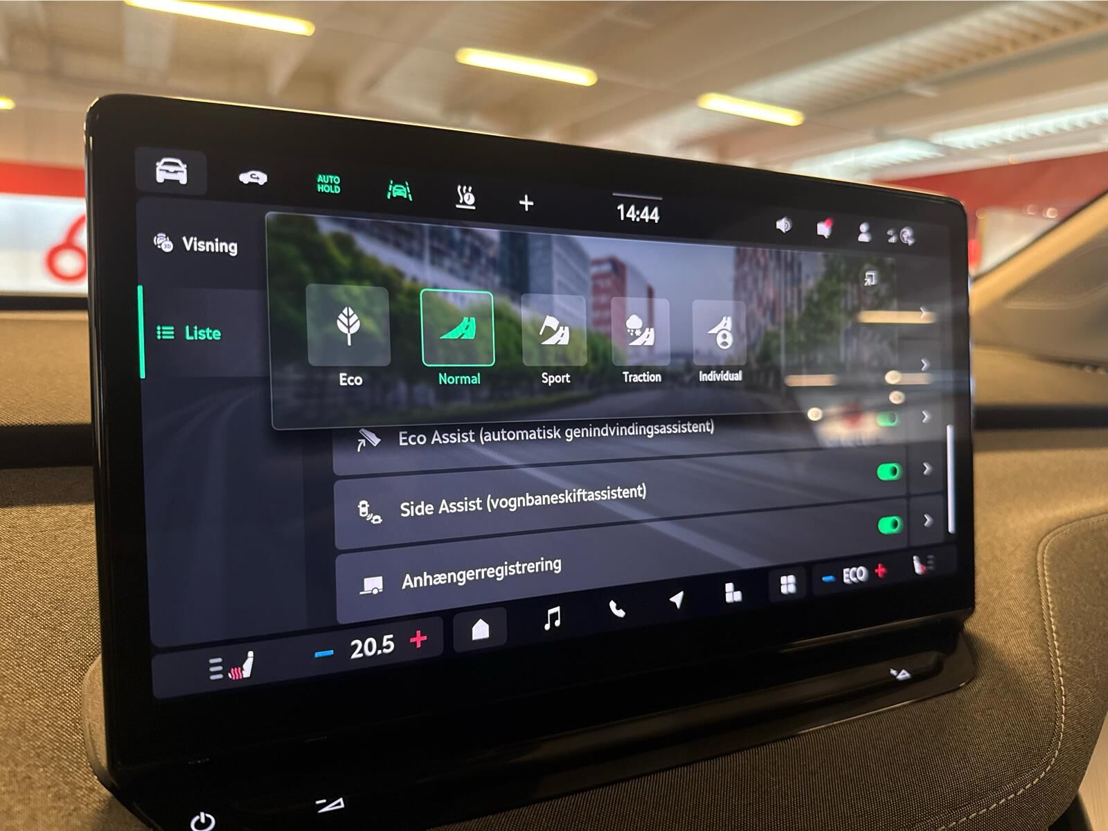 Billede af Skoda Enyaq iV 85x EL Premium 4x4 286HK 5d Aut.