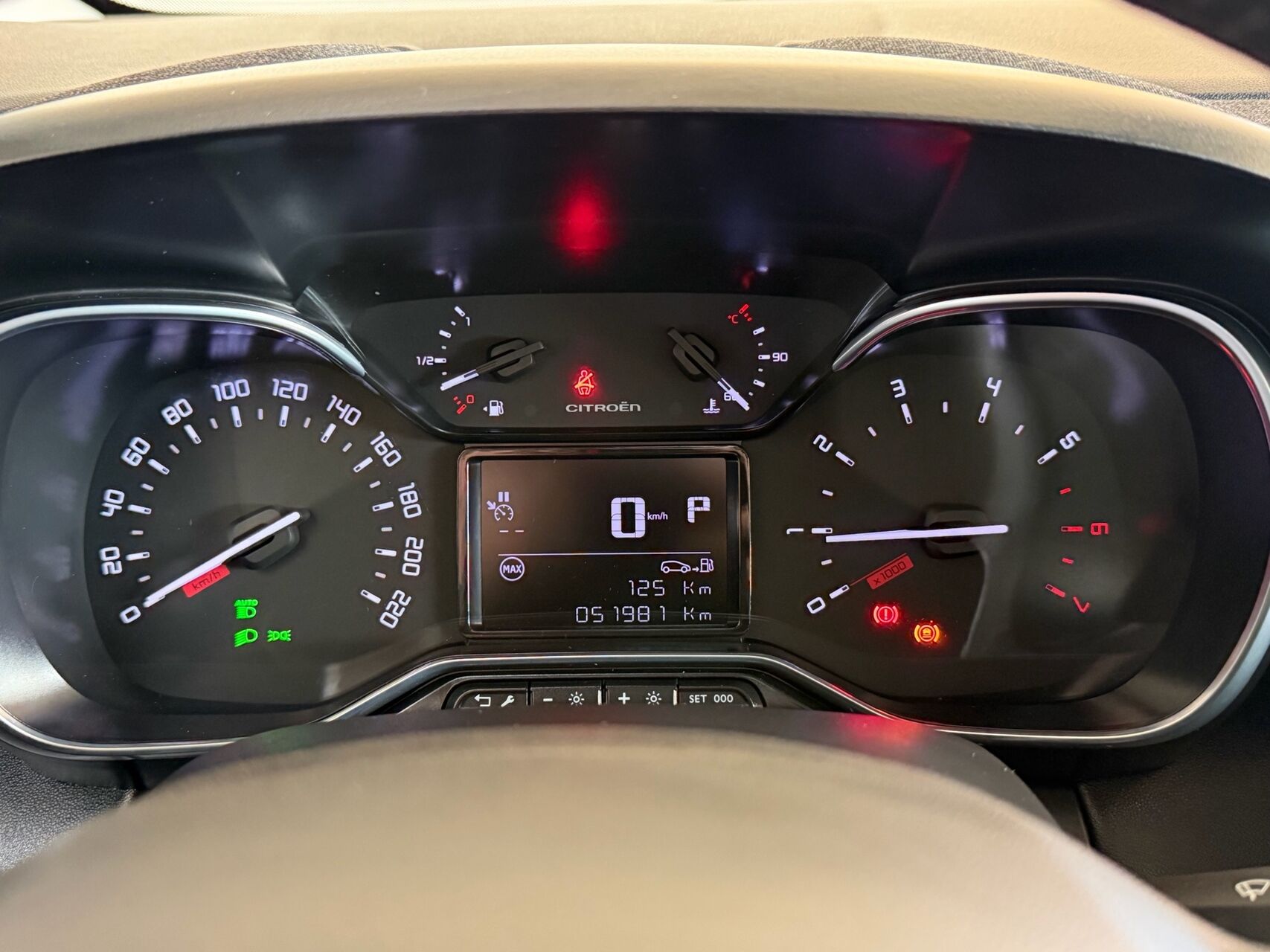 Billede af Citroën C3 Aircross 1,2 PureTech Shine Sport EAT6 130HK 5d 6g Aut.