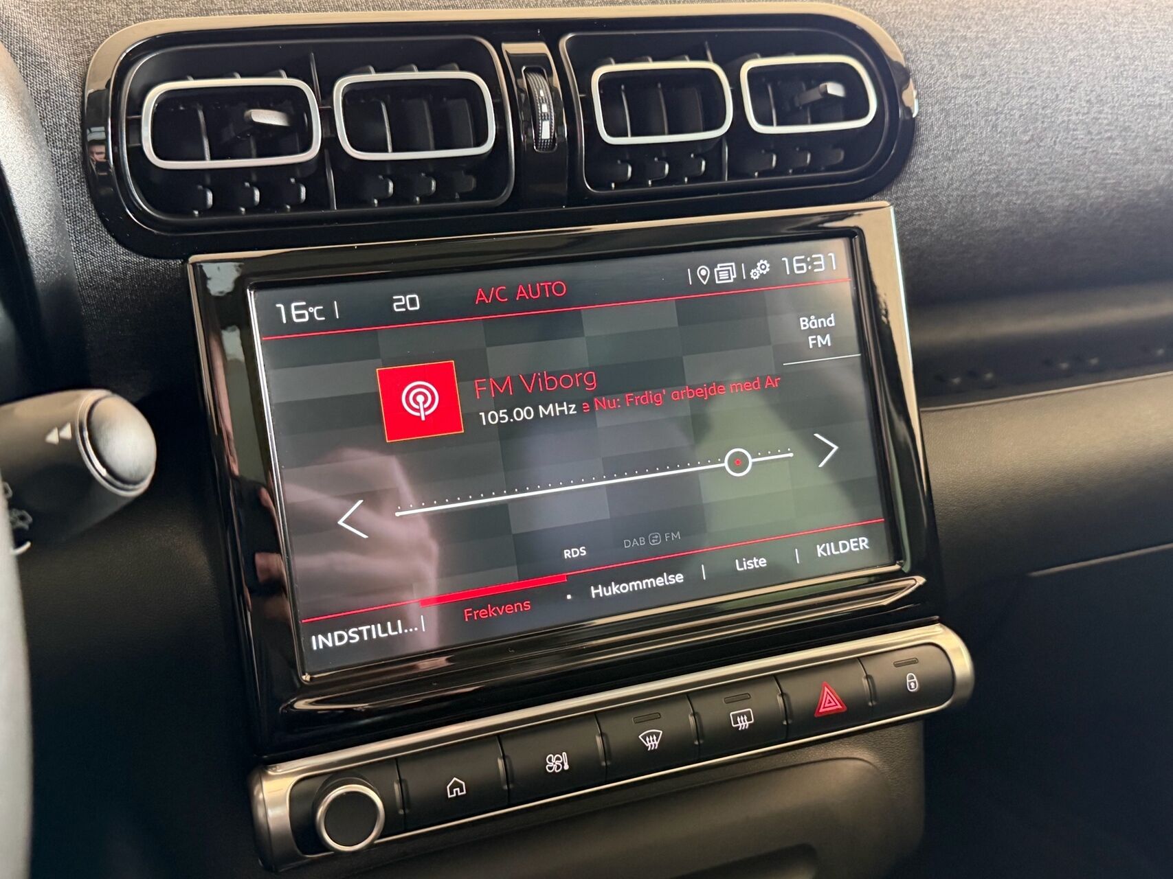 Billede af Citroën C3 Aircross 1,2 PureTech Shine Sport EAT6 130HK 5d 6g Aut.