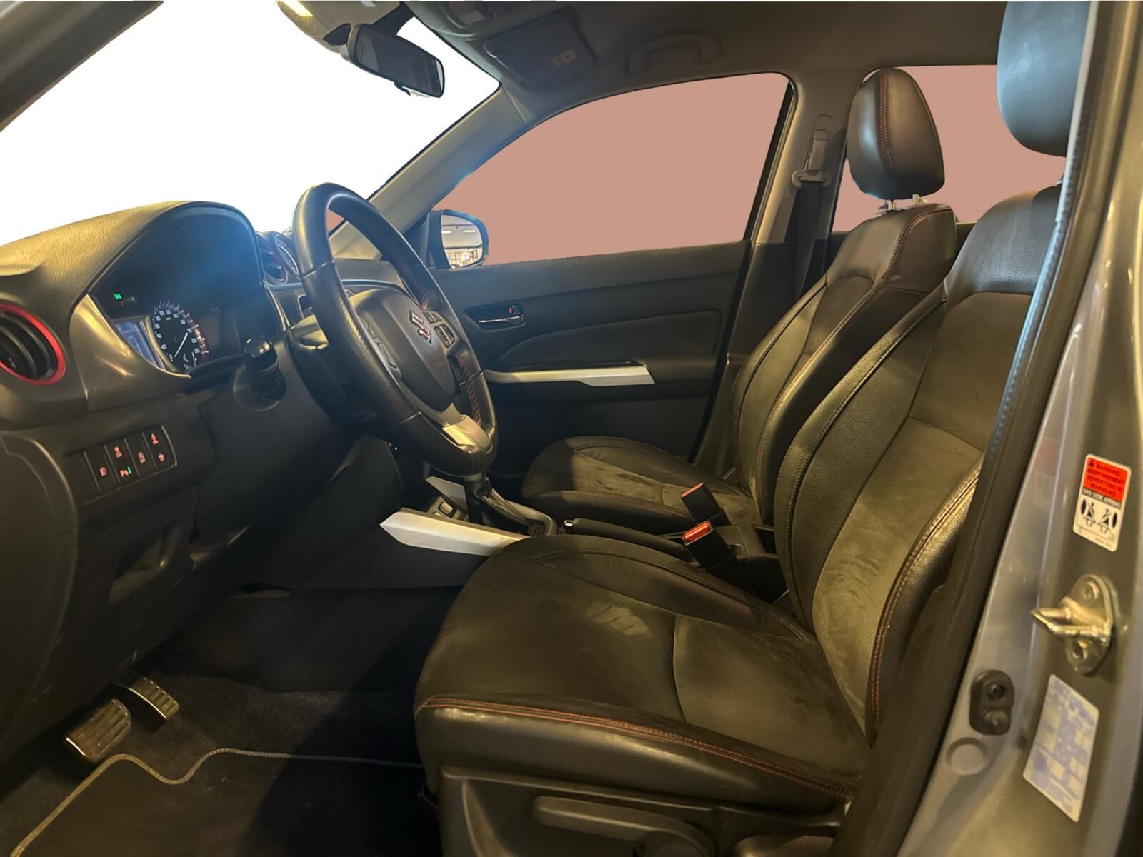 Billede af Suzuki Vitara 1,4 Boosterjet 140HK 5d 6g Aut.