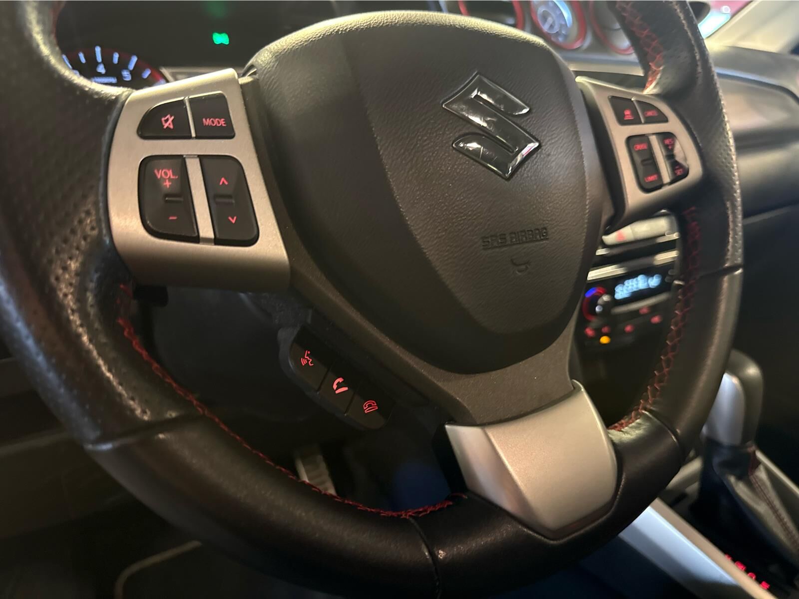 Billede af Suzuki Vitara 1,4 Boosterjet 140HK 5d 6g Aut.