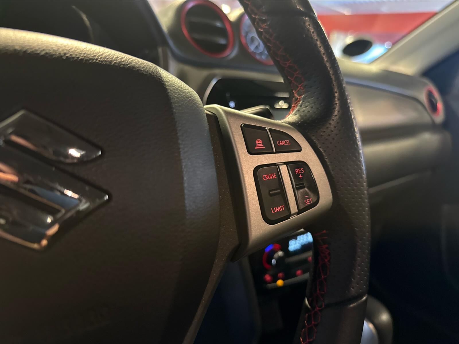 Billede af Suzuki Vitara 1,4 Boosterjet 140HK 5d 6g Aut.