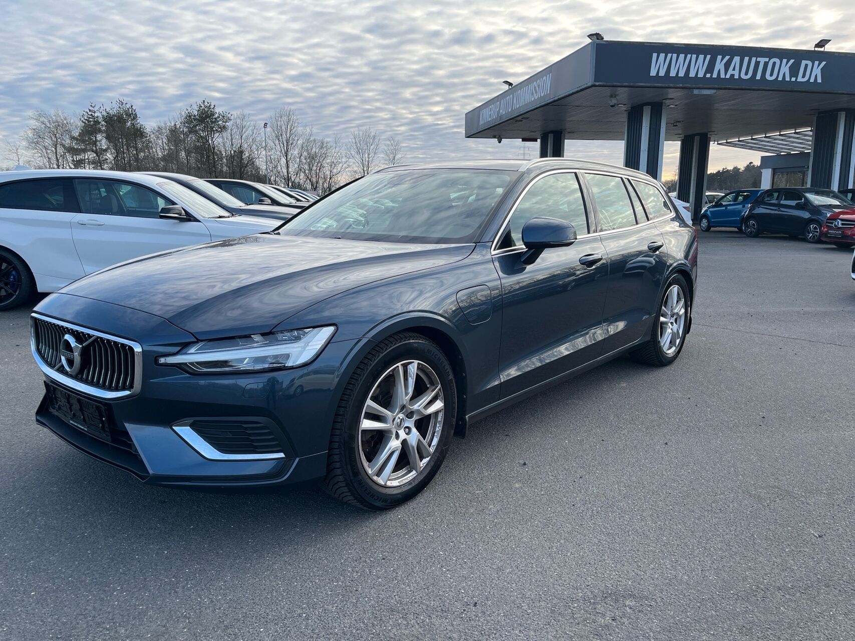 Billede af Volvo V60 2,0 T6 Recharge  Plugin-hybrid Inscription Expression 340HK Stc 8g Aut.