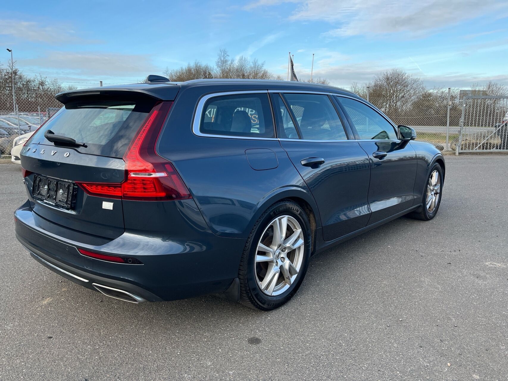 Billede af Volvo V60 2,0 T6 Recharge  Plugin-hybrid Inscription Expression 340HK Stc 8g Aut.