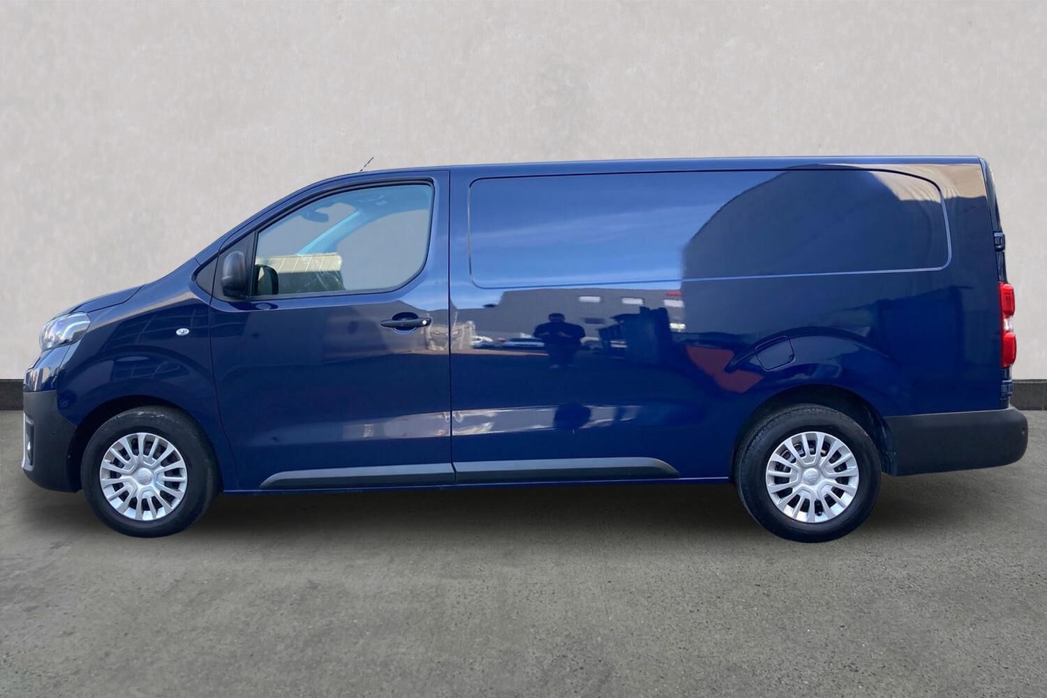 Billede af Toyota Proace Long 2,0 D Comfort Master 144HK Van 6g