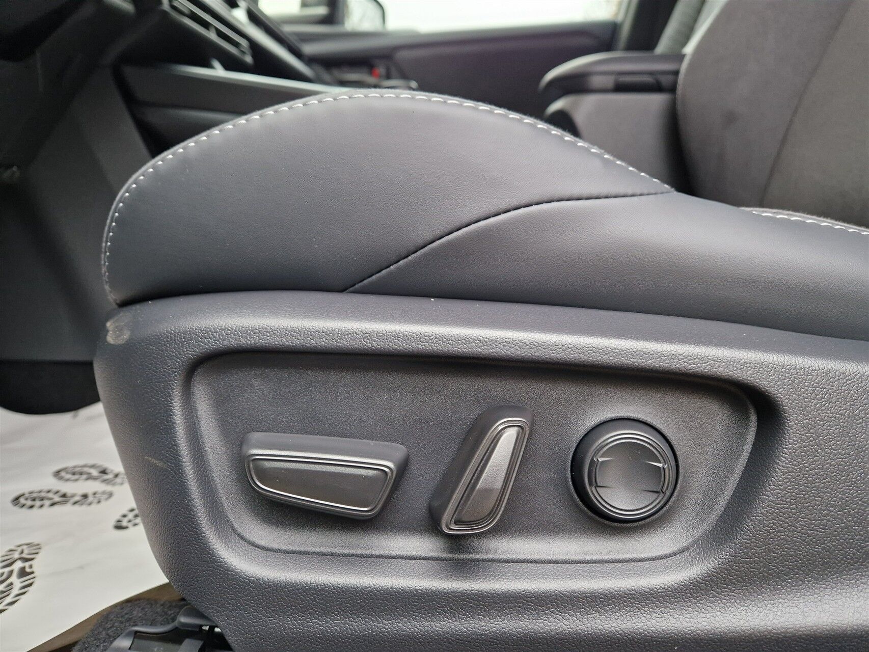 Billede af Toyota C-HR+ EL Executive AWD 343HK 5d Aut.