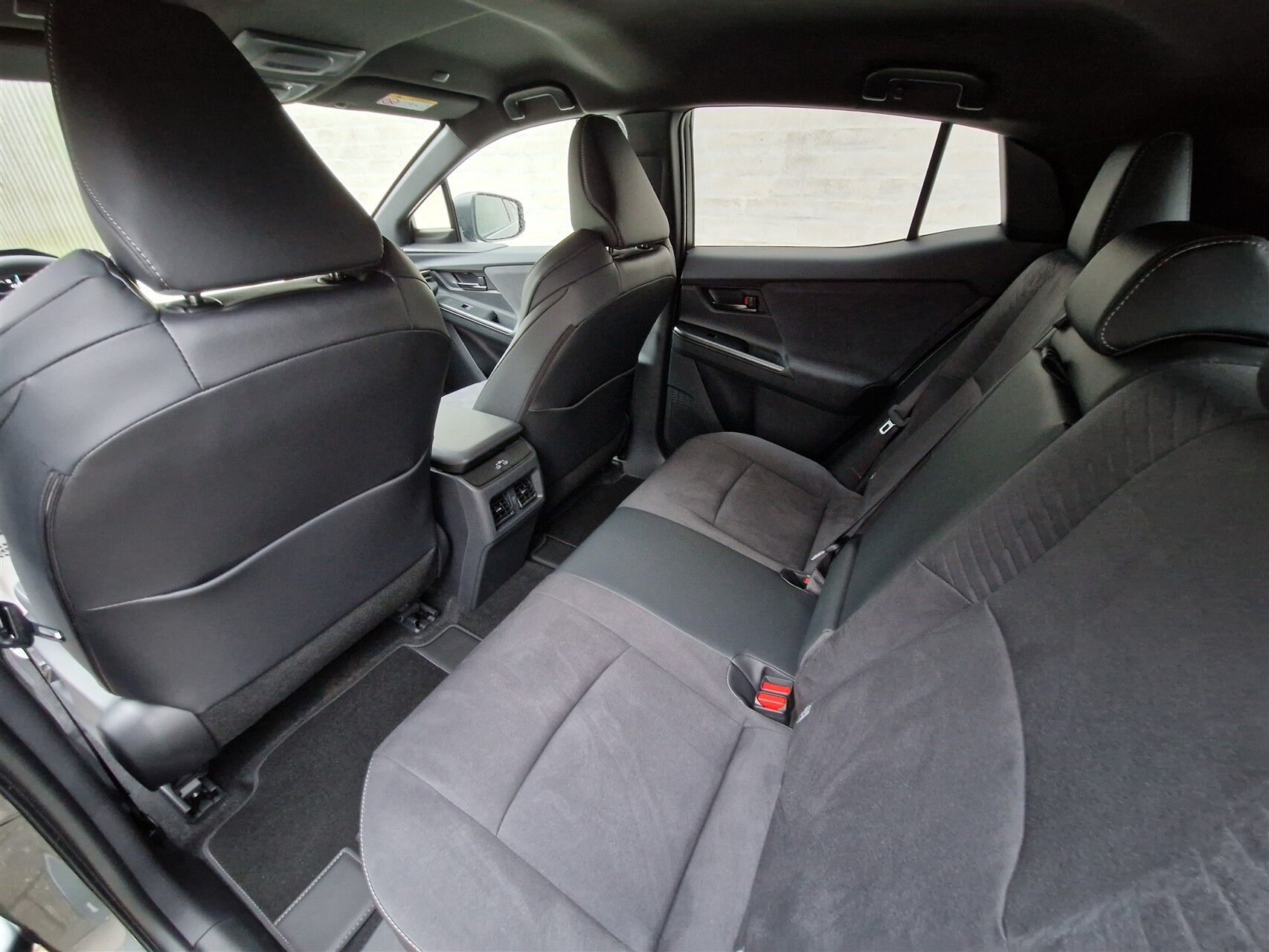 Billede af Toyota C-HR+ EL Executive AWD 343HK 5d Aut.