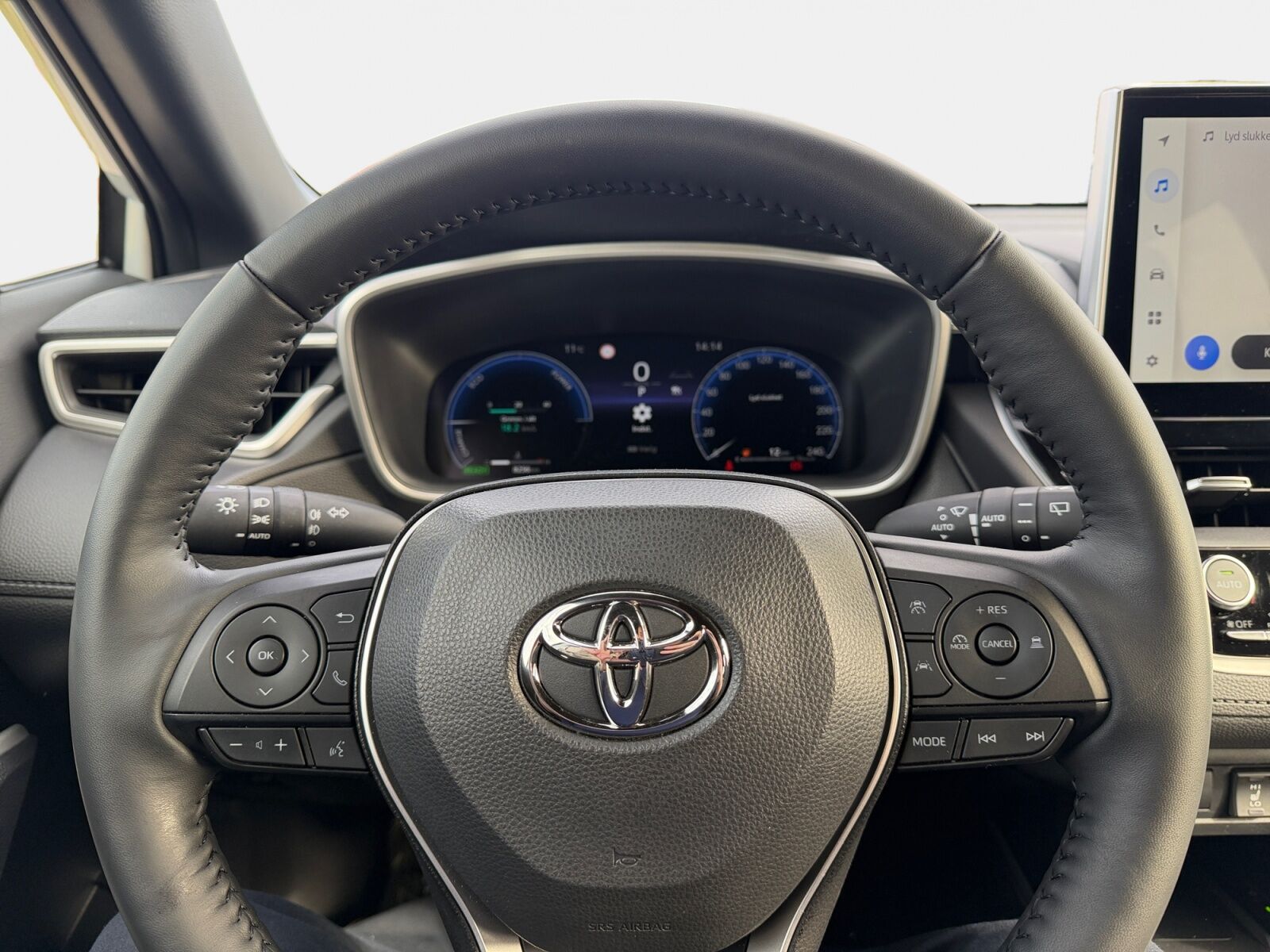 Billede af Toyota Corolla Cross 2,0 Hybrid Style Comfort E-CVT 197HK 5d Aut.