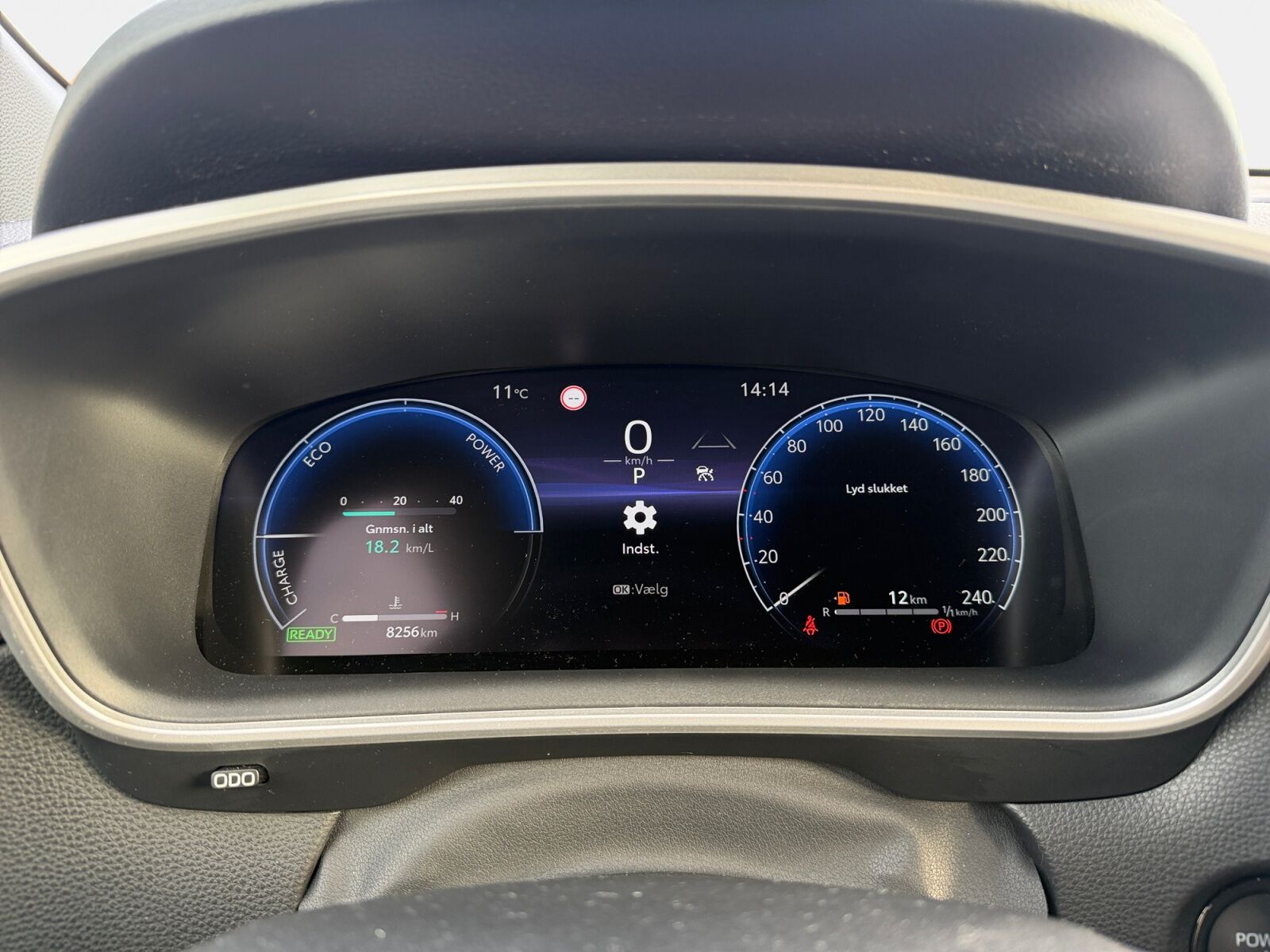 Billede af Toyota Corolla Cross 2,0 Hybrid Style Comfort E-CVT 197HK 5d Aut.