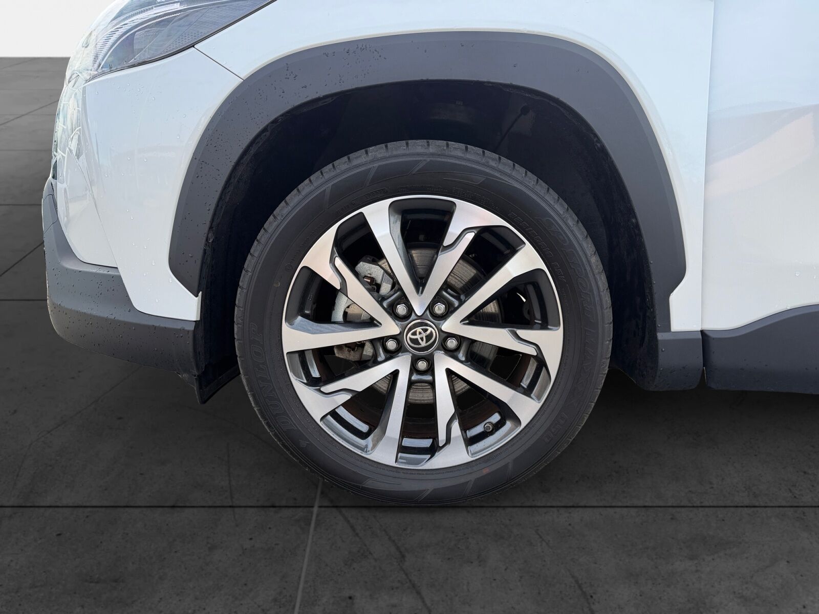 Billede af Toyota Corolla Cross 2,0 Hybrid Style Comfort E-CVT 197HK 5d Aut.