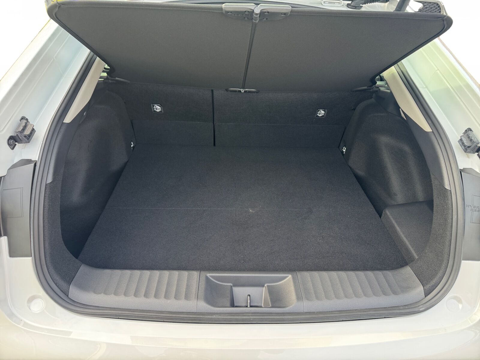 Billede af Toyota Prius Plug-in 2,0 Plugin-hybrid Executive 223HK 5d Aut.