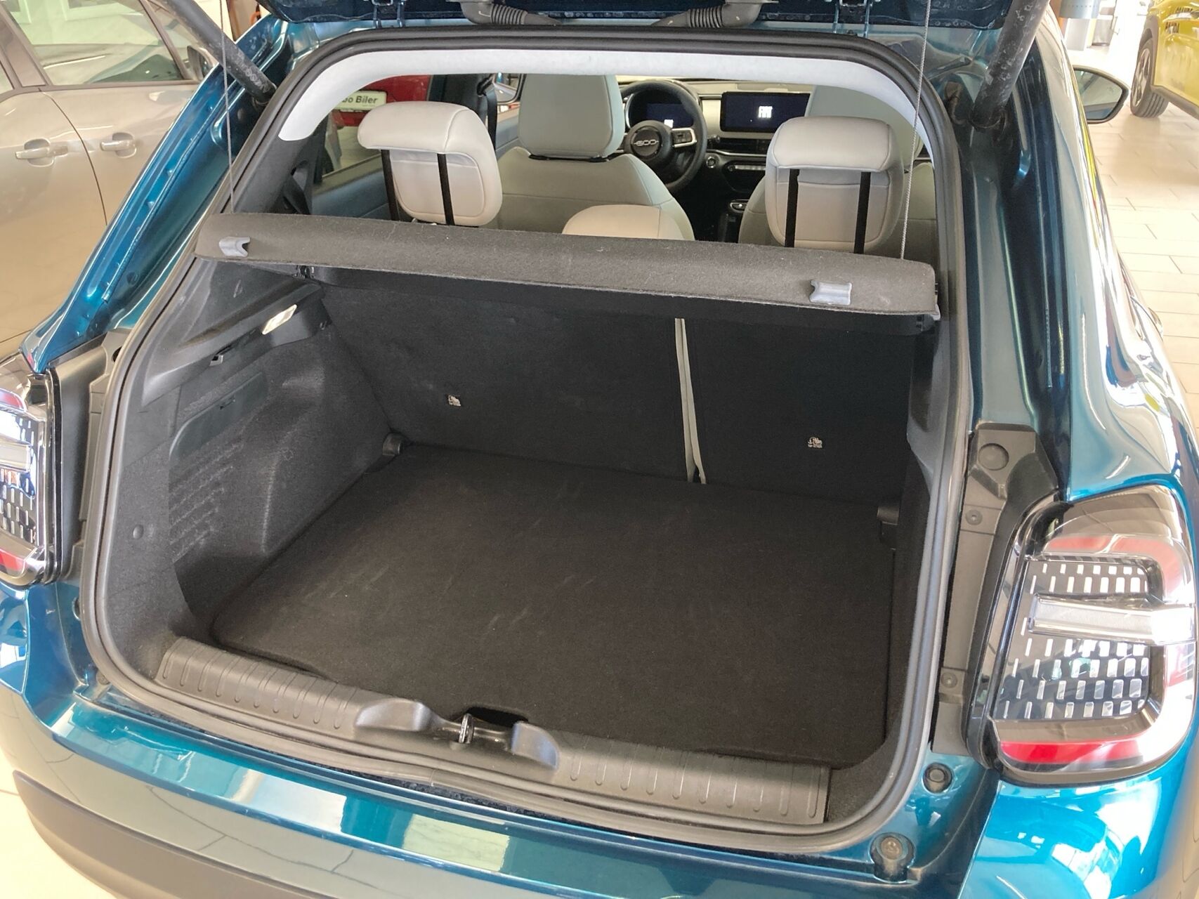 Billede af Fiat 600e EL La Prima 156HK 5d Aut.