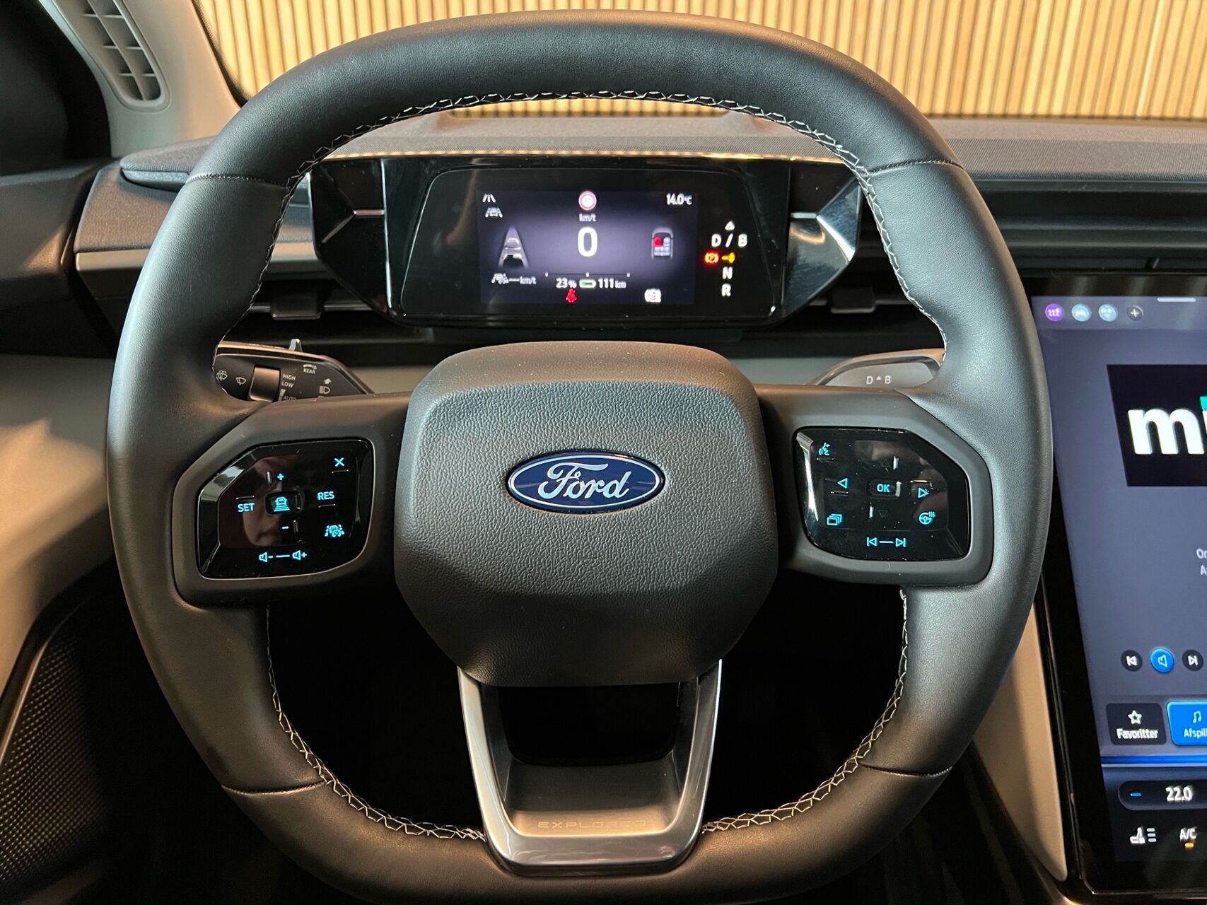 Billede af Ford Explorer EL UR Select RWD 286HK 5d Aut.