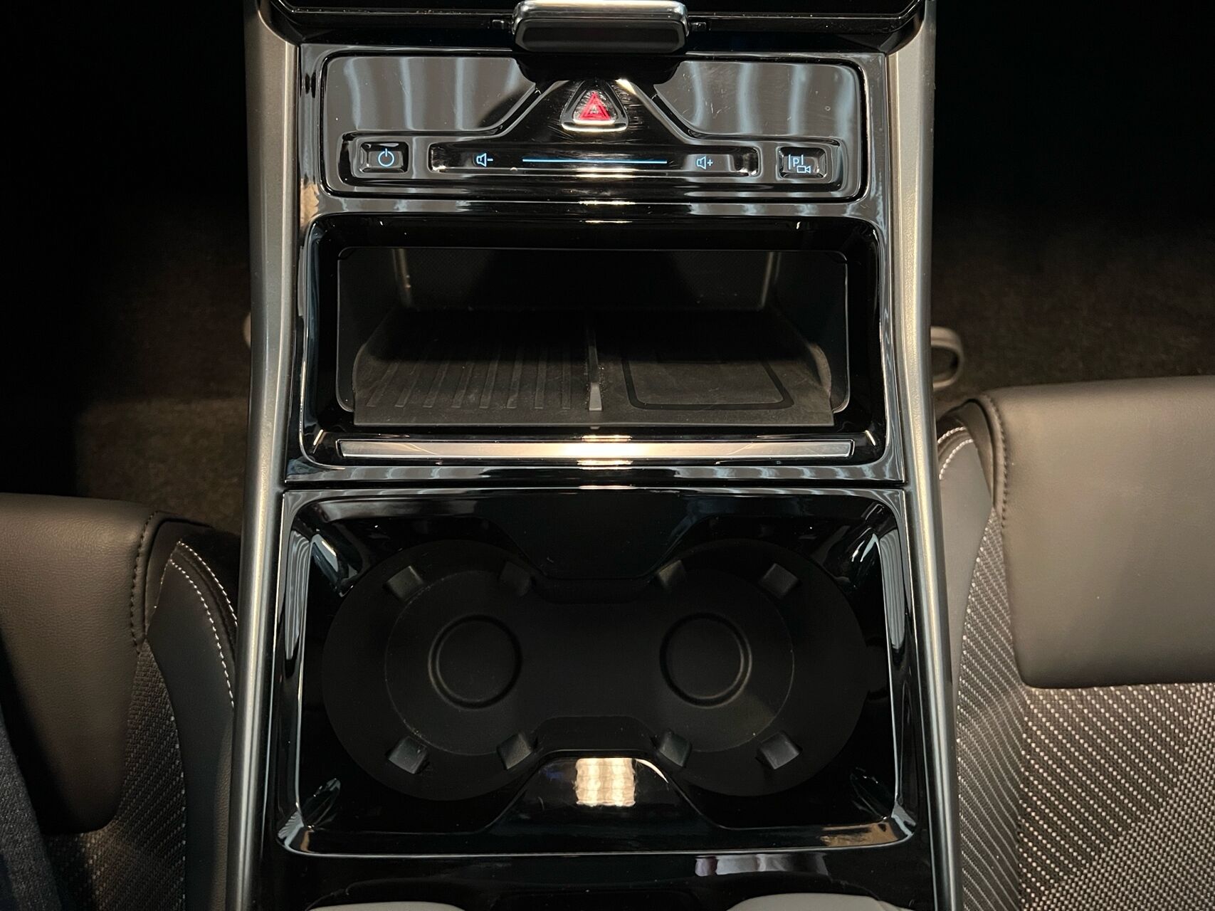 Billede af Ford Explorer EL UR Select RWD 286HK 5d Aut.