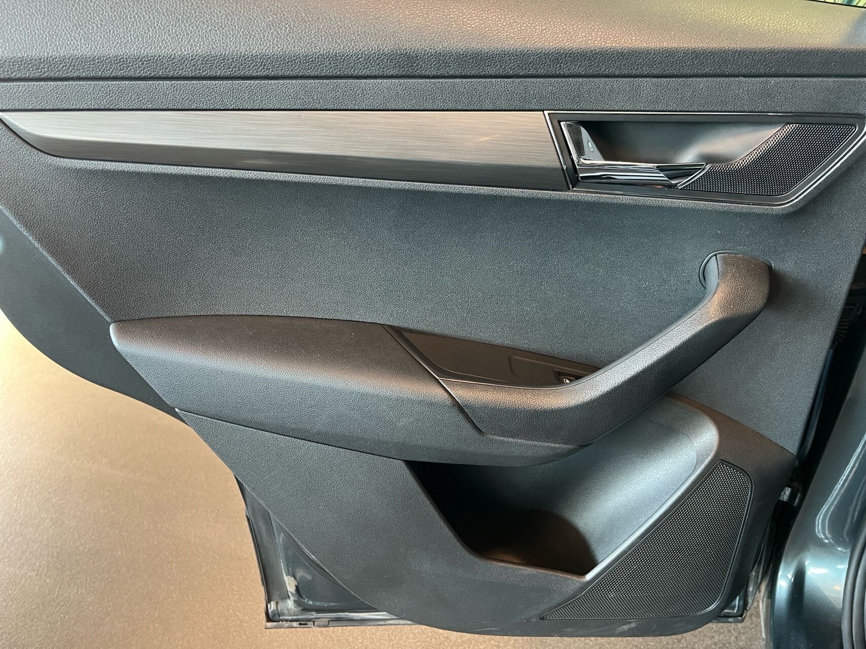 Billede af Skoda Karoq 1,6 TDI AdBlue Style DSG 115HK 5d 7g Aut.