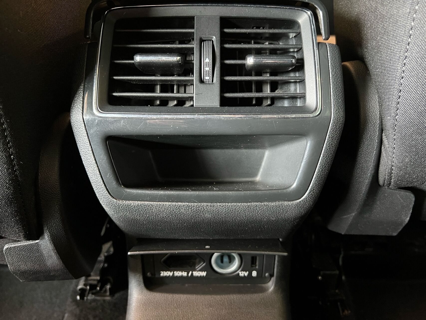 Billede af Skoda Karoq 1,6 TDI AdBlue Style DSG 115HK 5d 7g Aut.