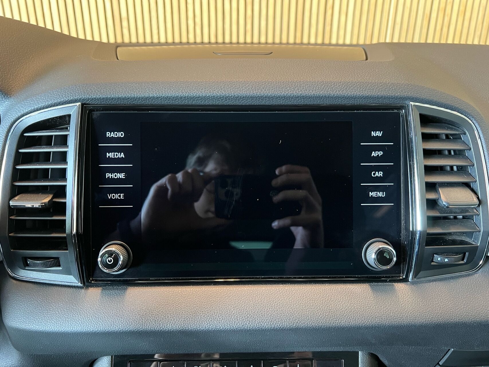 Billede af Skoda Karoq 1,6 TDI AdBlue Style DSG 115HK 5d 7g Aut.