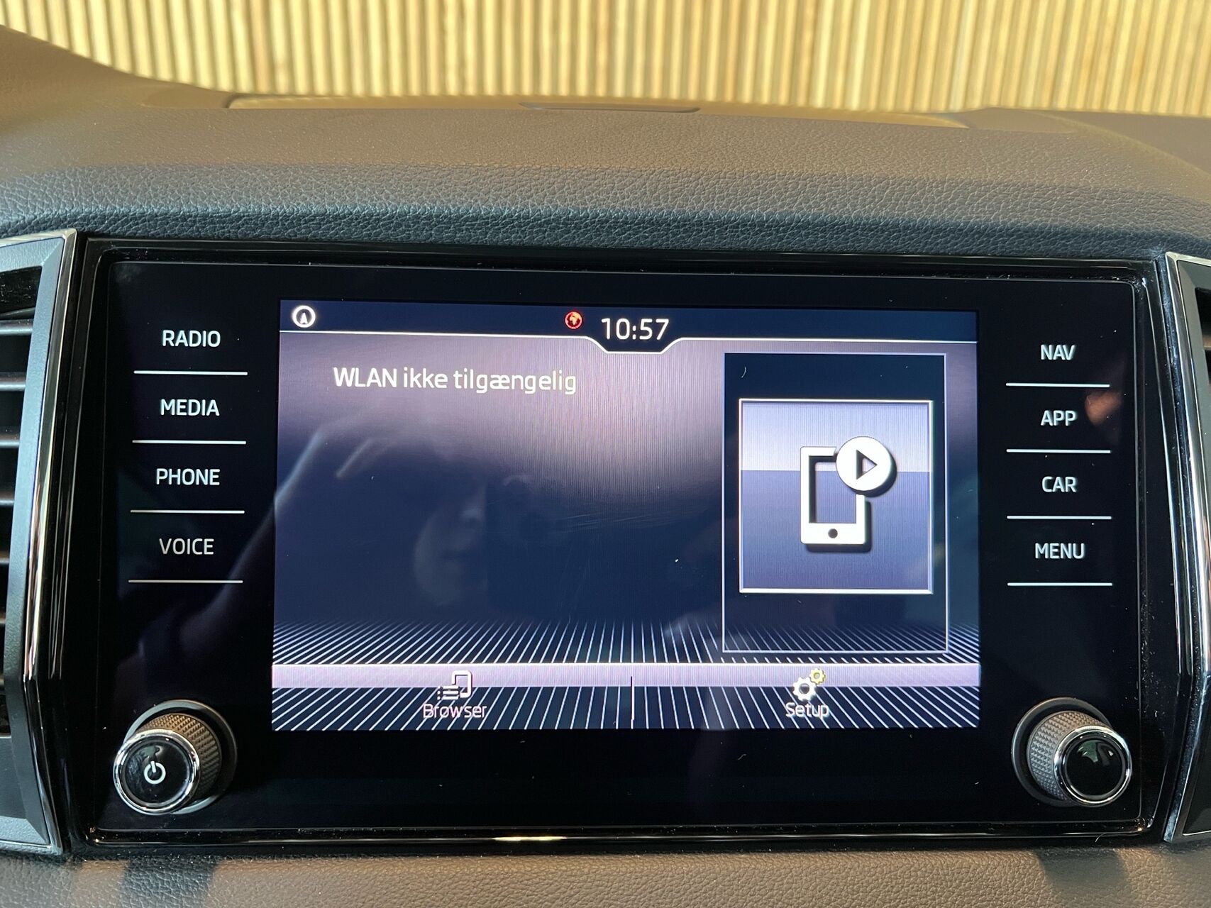 Billede af Skoda Karoq 1,6 TDI AdBlue Style DSG 115HK 5d 7g Aut.