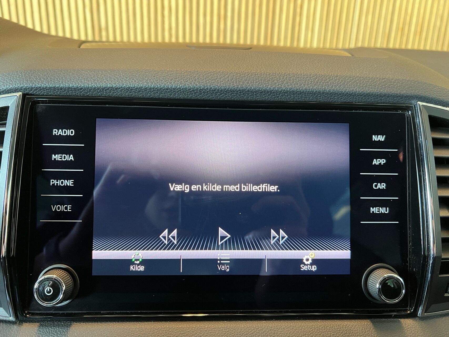 Billede af Skoda Karoq 1,6 TDI AdBlue Style DSG 115HK 5d 7g Aut.