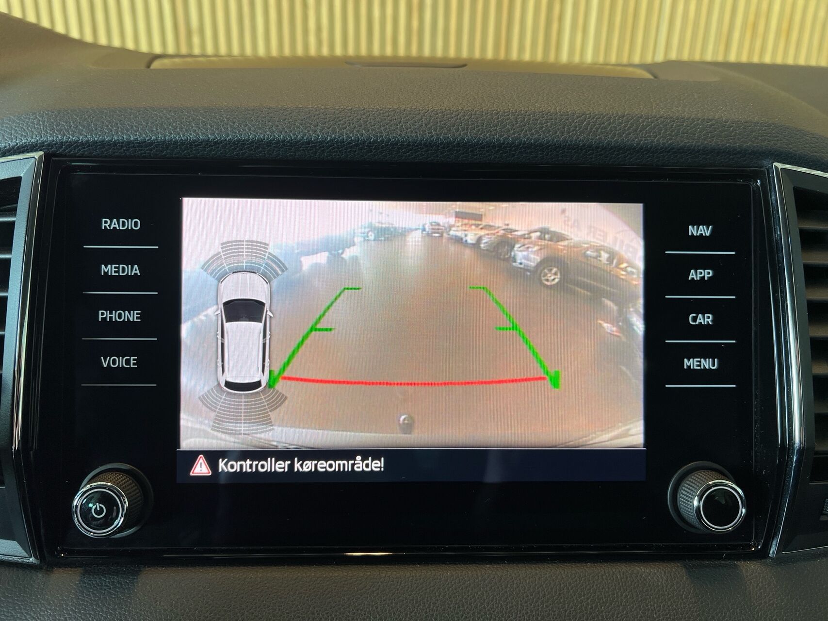 Billede af Skoda Karoq 1,6 TDI AdBlue Style DSG 115HK 5d 7g Aut.