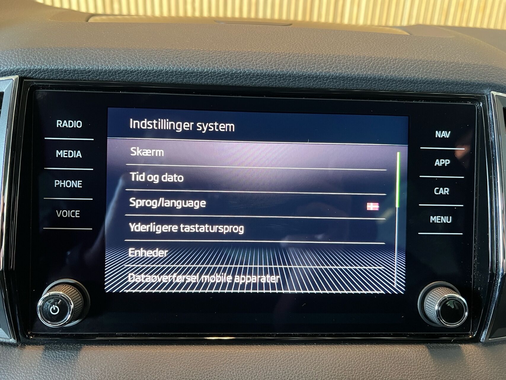 Billede af Skoda Karoq 1,6 TDI AdBlue Style DSG 115HK 5d 7g Aut.