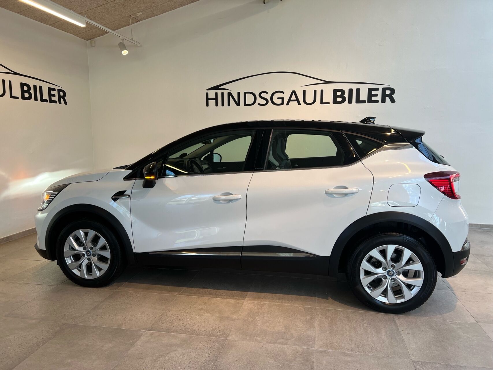 Billede af Renault Captur 1,6 E-TECH  Plugin-hybrid Intens 160HK 5d Aut.