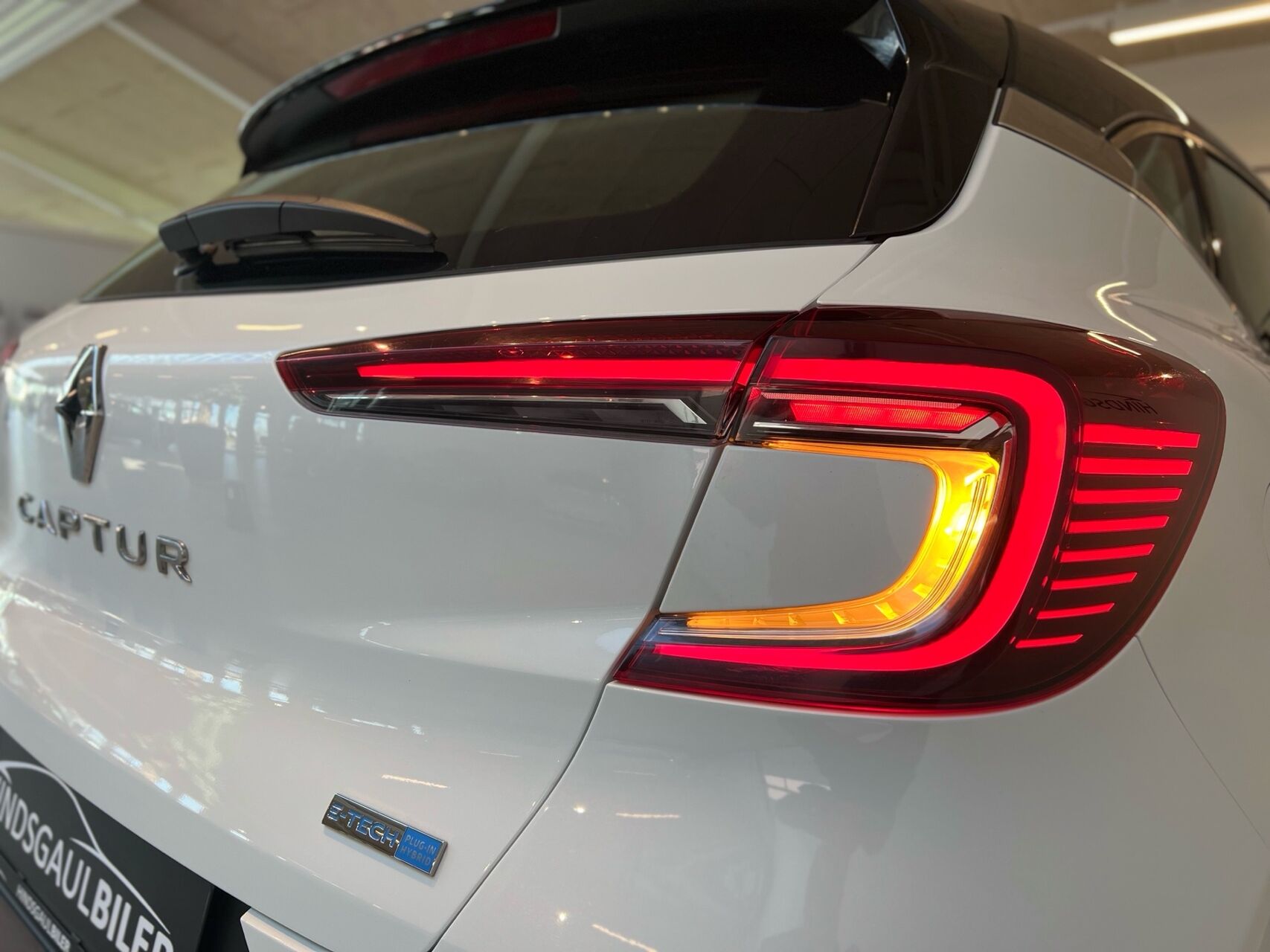 Billede af Renault Captur 1,6 E-TECH  Plugin-hybrid Intens 160HK 5d Aut.