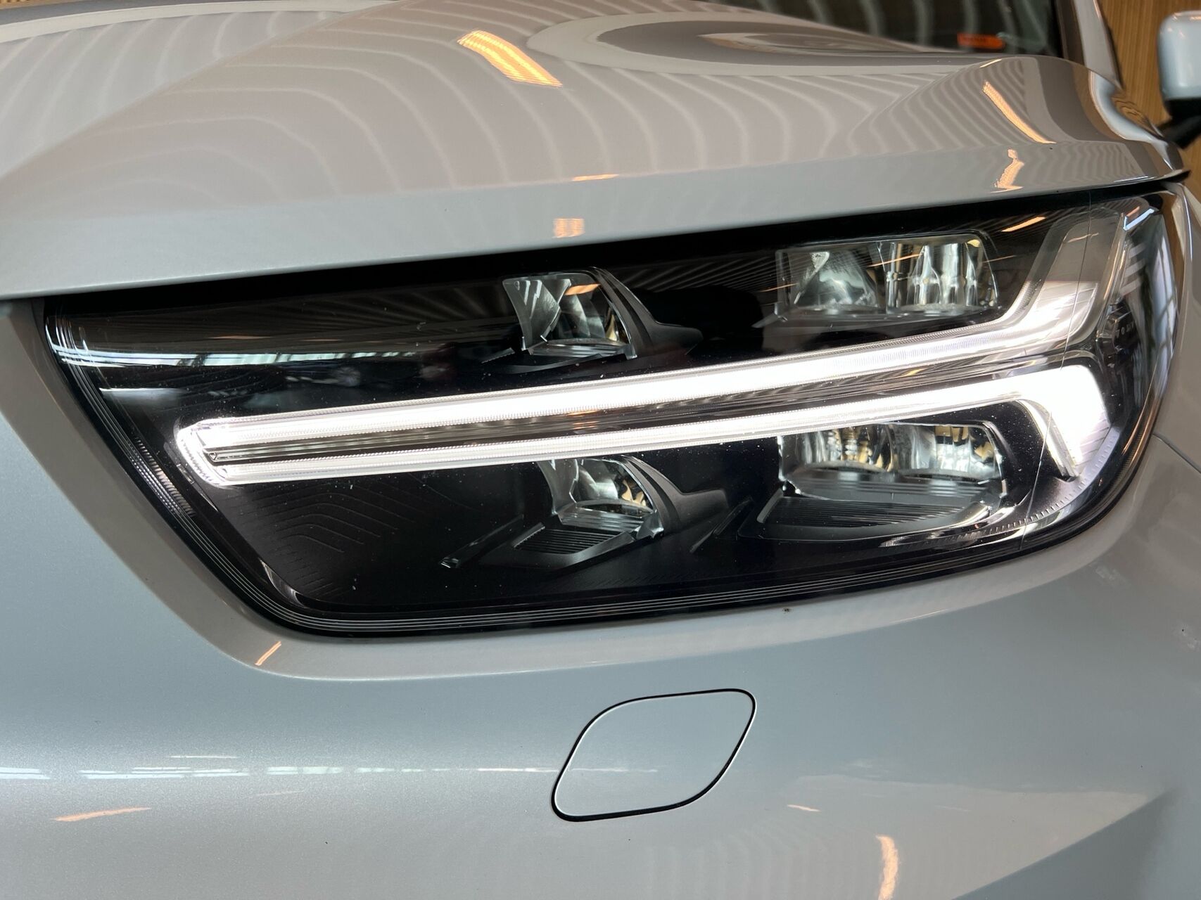 Billede af Volvo XC40 2,0 D4 Inscription AWD 190HK 5d 8g Aut.