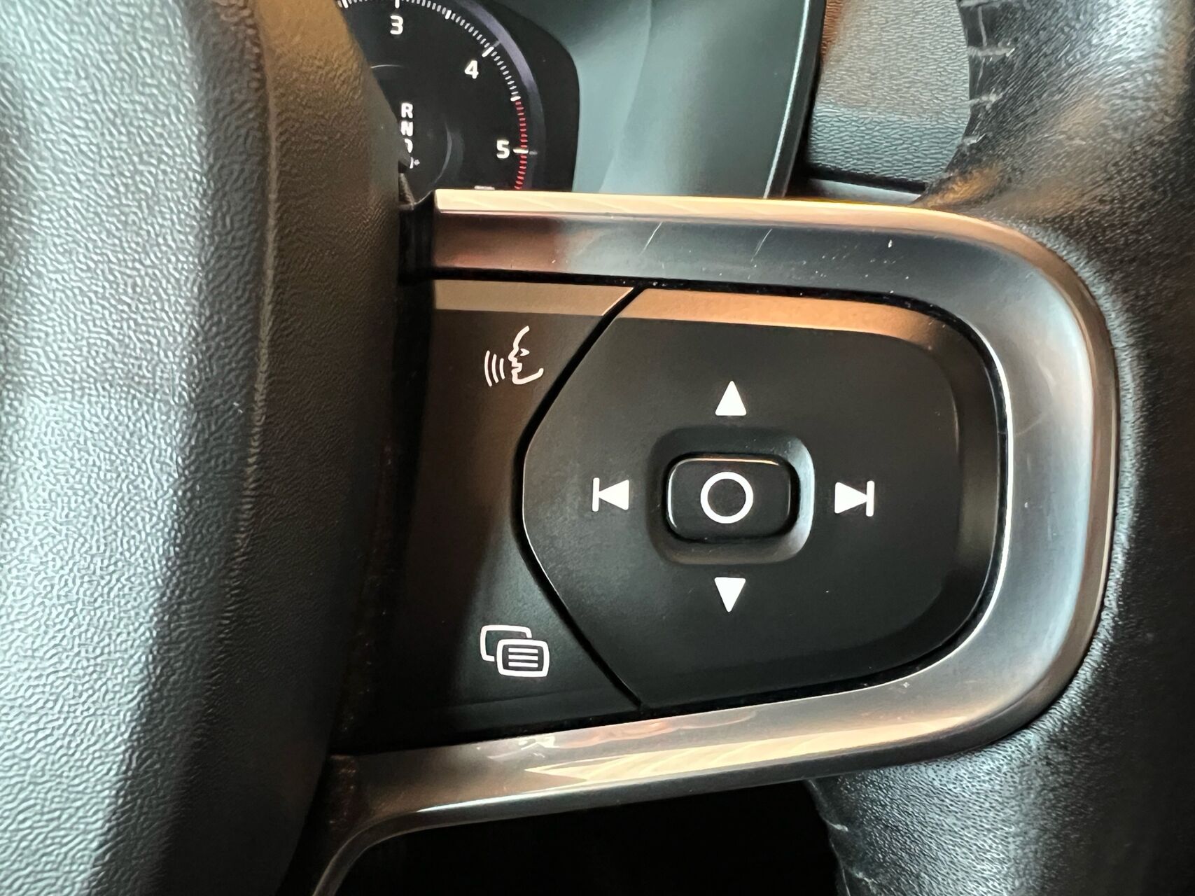 Billede af Volvo XC40 2,0 D4 Inscription AWD 190HK 5d 8g Aut.