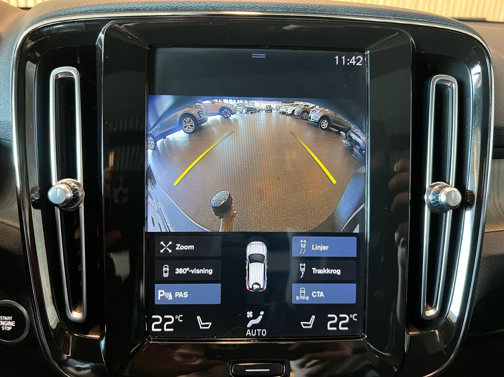 Billede af Volvo XC40 2,0 D4 Inscription AWD 190HK 5d 8g Aut.