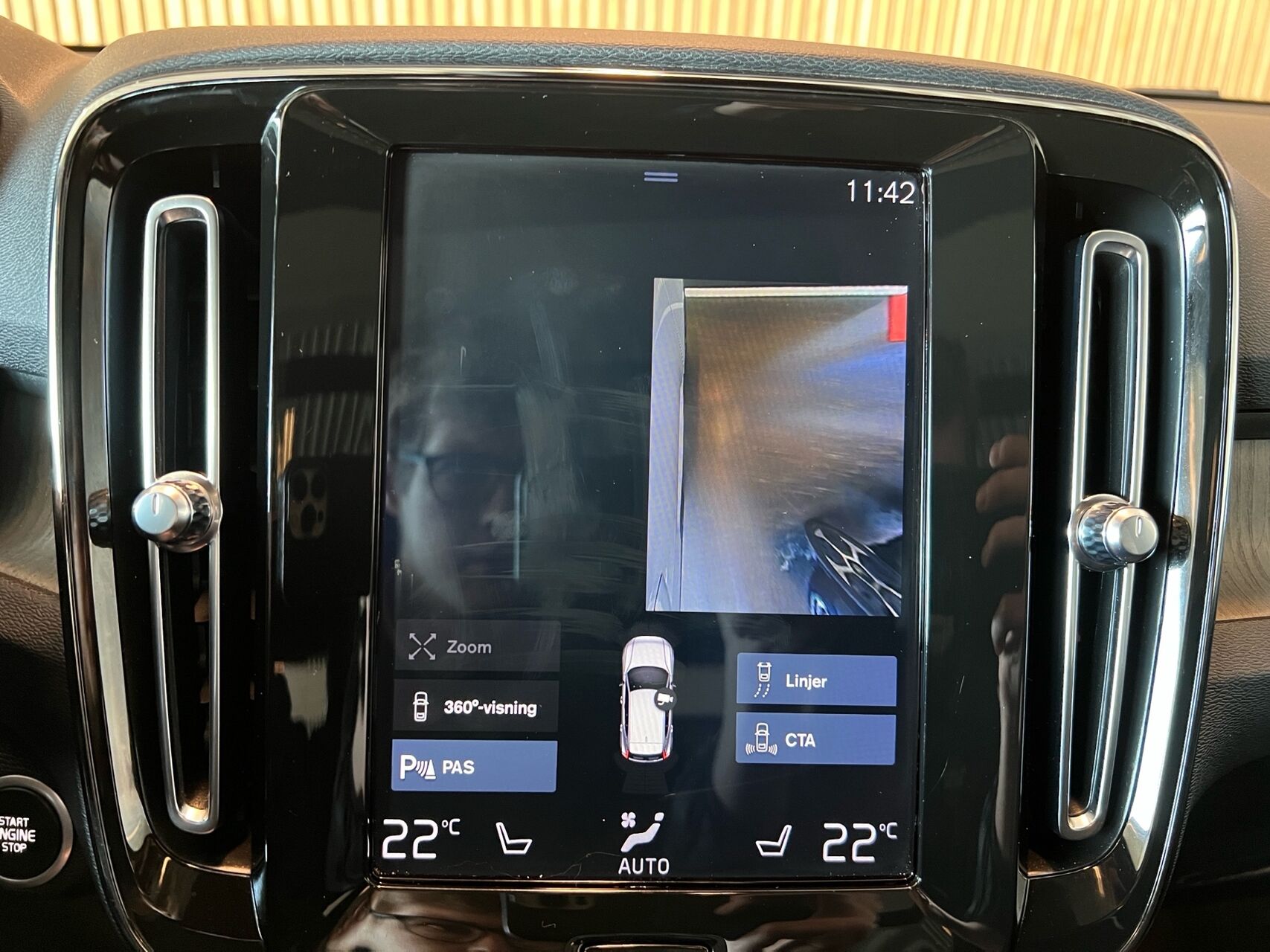 Billede af Volvo XC40 2,0 D4 Inscription AWD 190HK 5d 8g Aut.