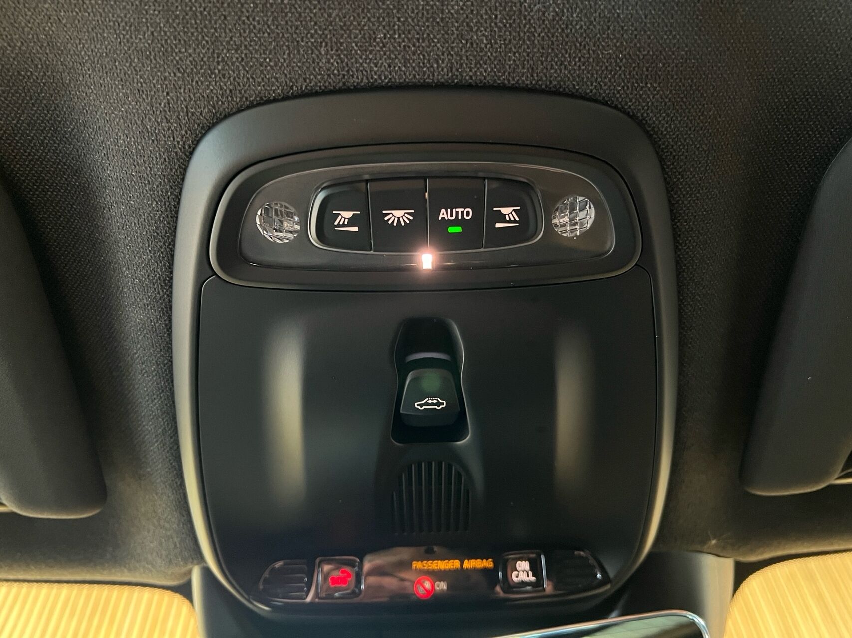 Billede af Volvo XC40 2,0 D4 Inscription AWD 190HK 5d 8g Aut.