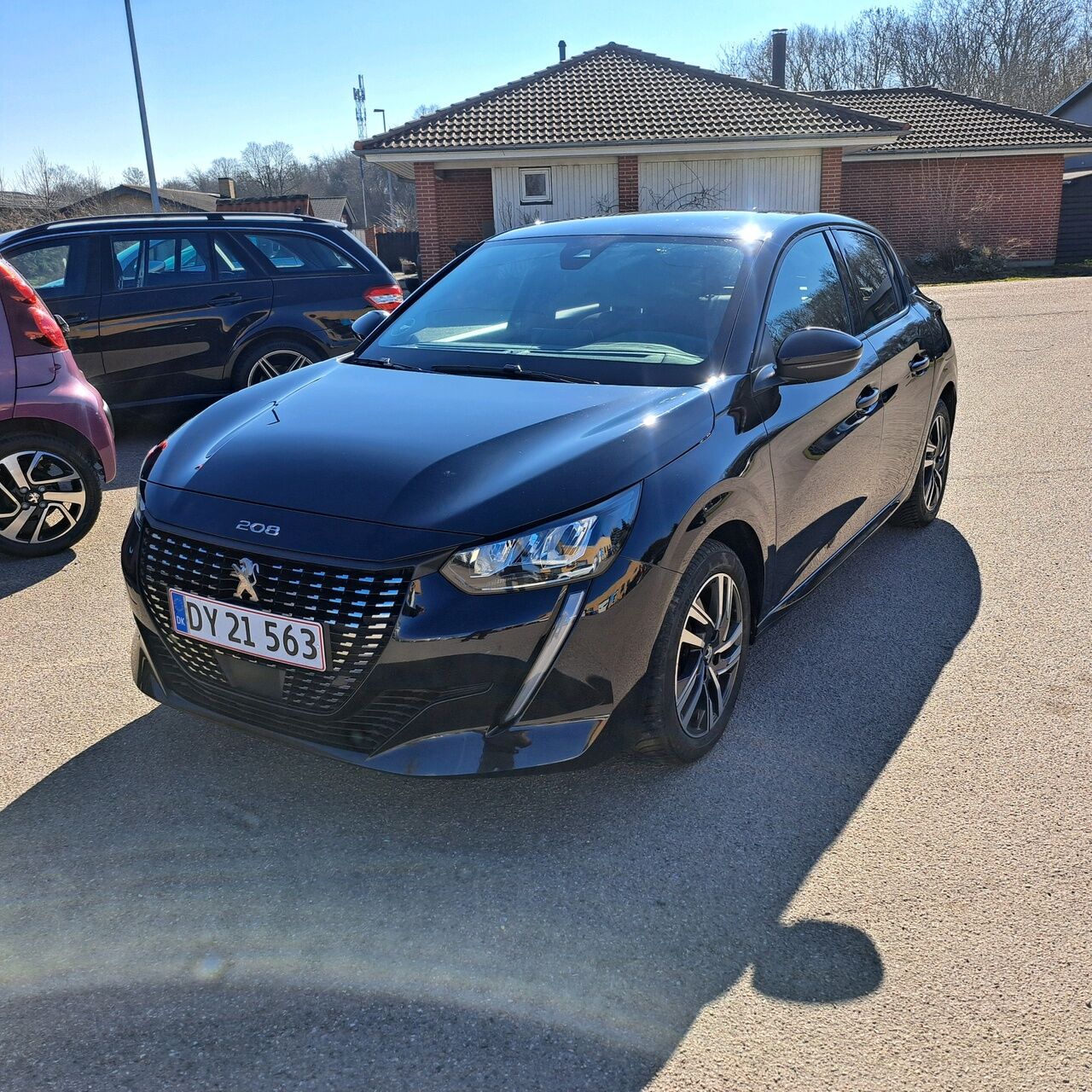 Billede af Peugeot 208 1,2 PureTech Black Selection 100HK 5d 6g